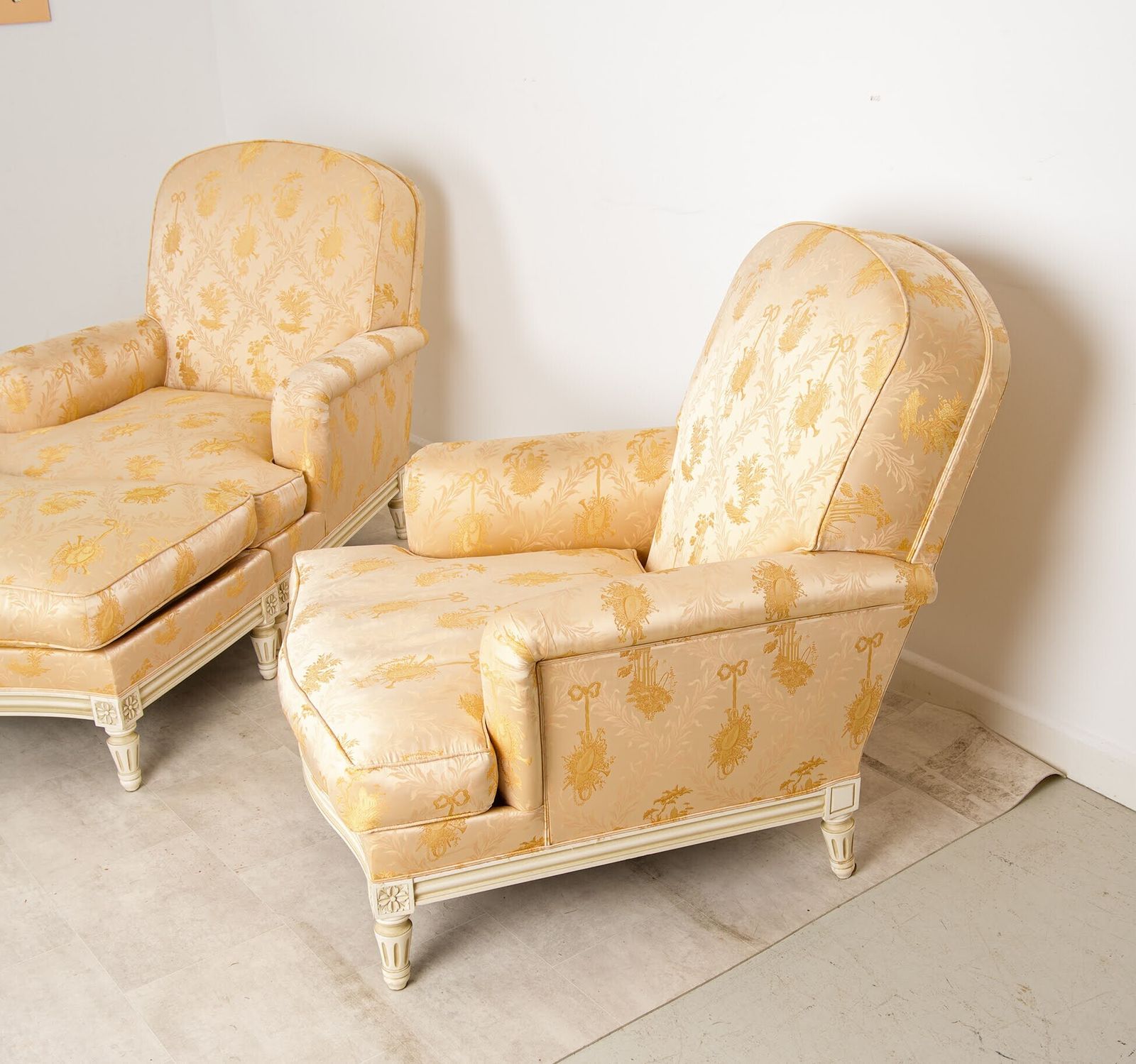 Pair French Louis XVI Style Bergère Armchairs & Ottoman photo 1300.0