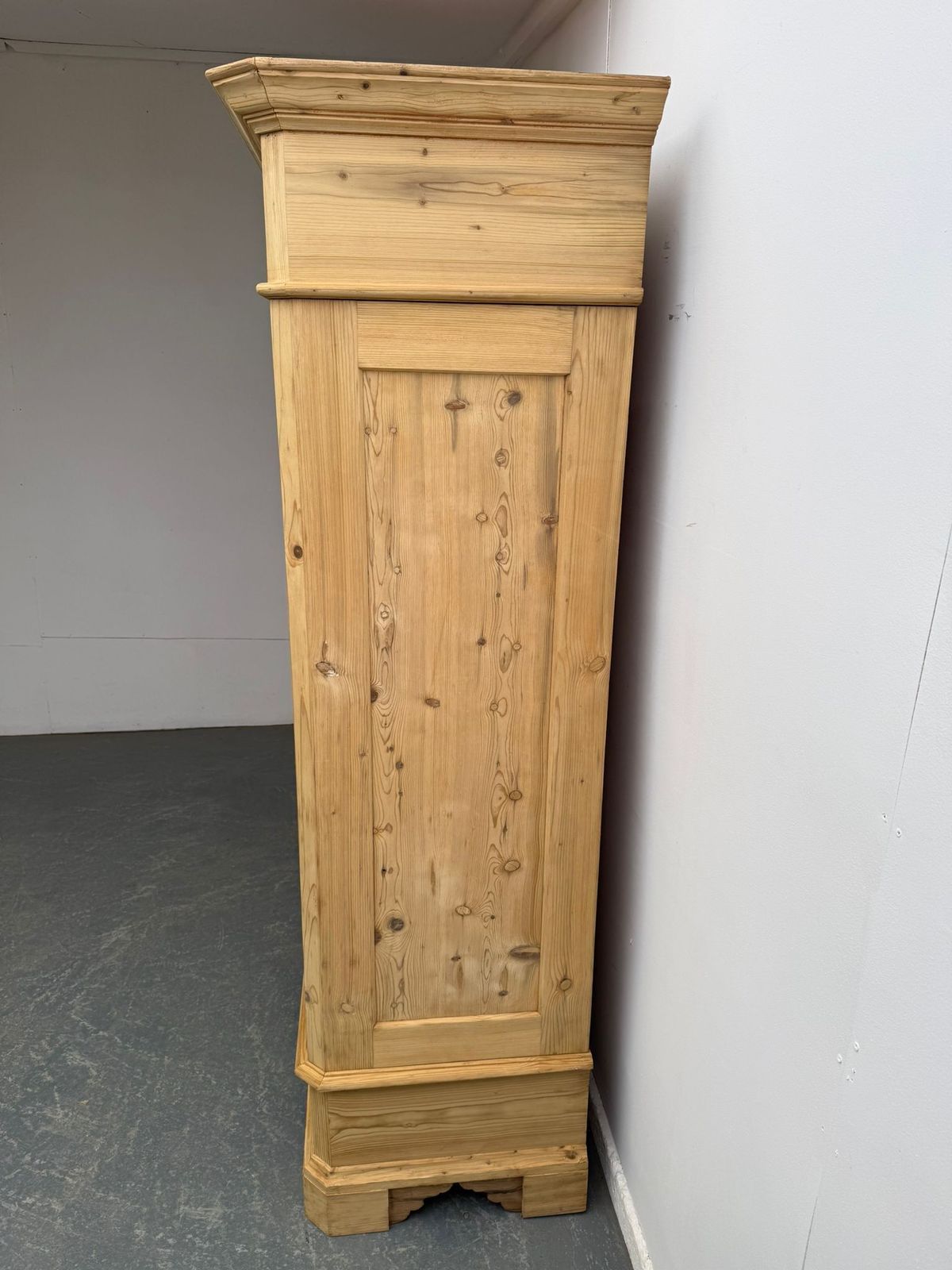 An Amazing Early Georgian Pine Massive Knockdown Wardrobe To Paint/Wax photo Furniture