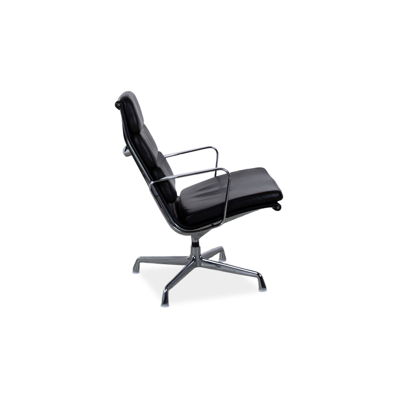 Mobilier Fauteuil Vitra EA 222 en cuir noir, fonction manuelle photo
