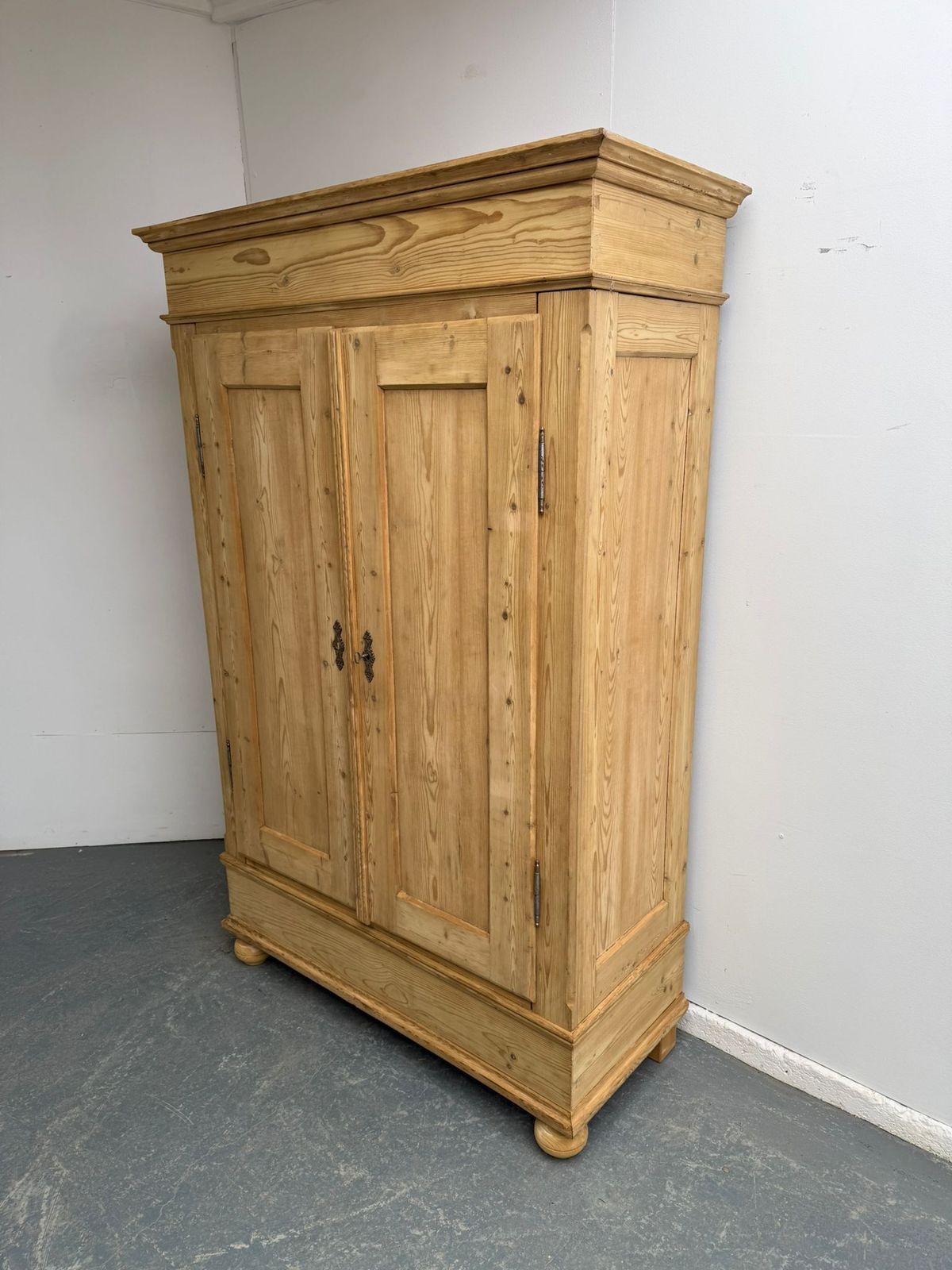 An Original Georgian Pine Shelved Knockdown Wardrobe To Paint/Wax