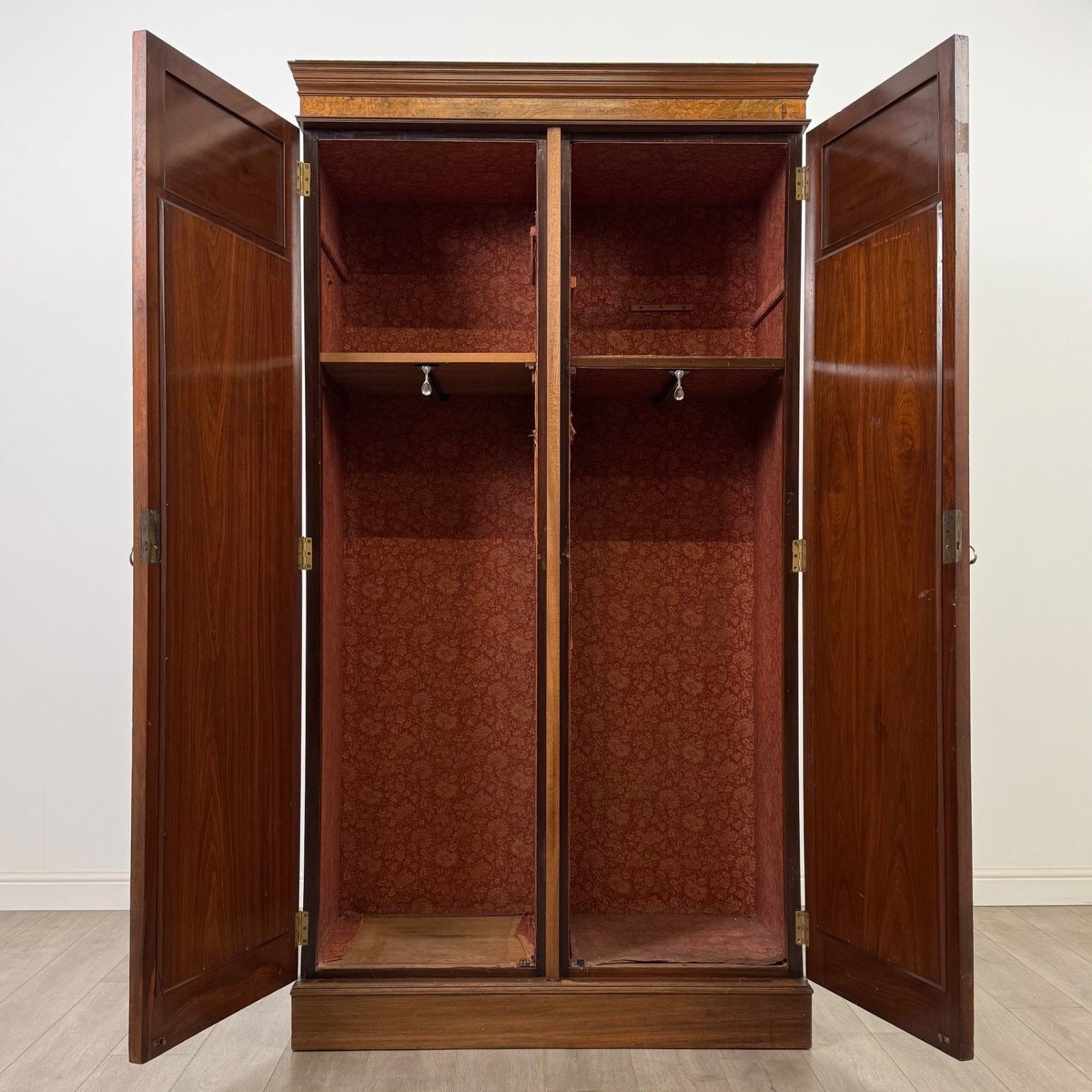 Antique 20th Century Edwardian Wardrobe In Walnut ( Af 5593 ) photo furniture