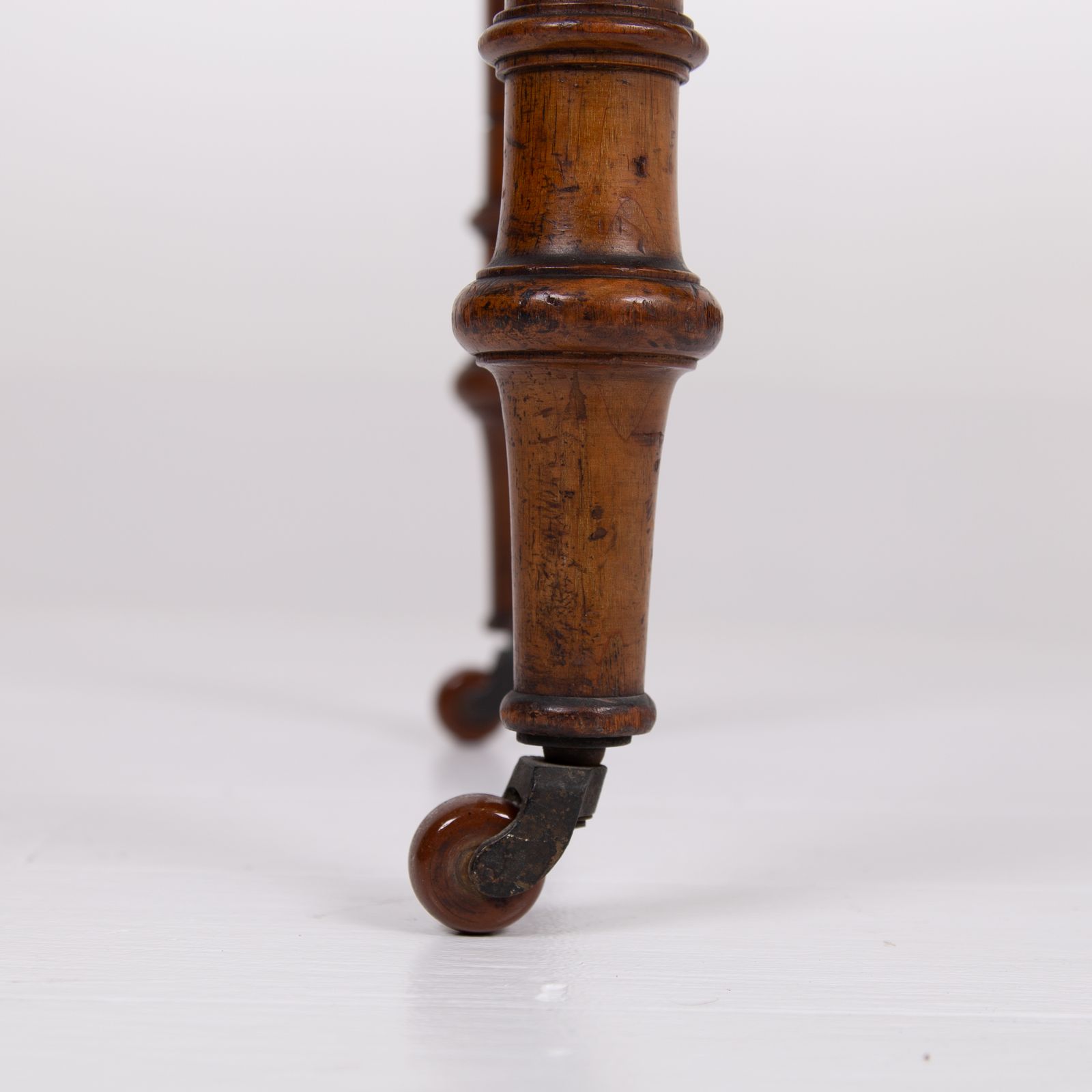 photo furniture Antique Side Table C1880