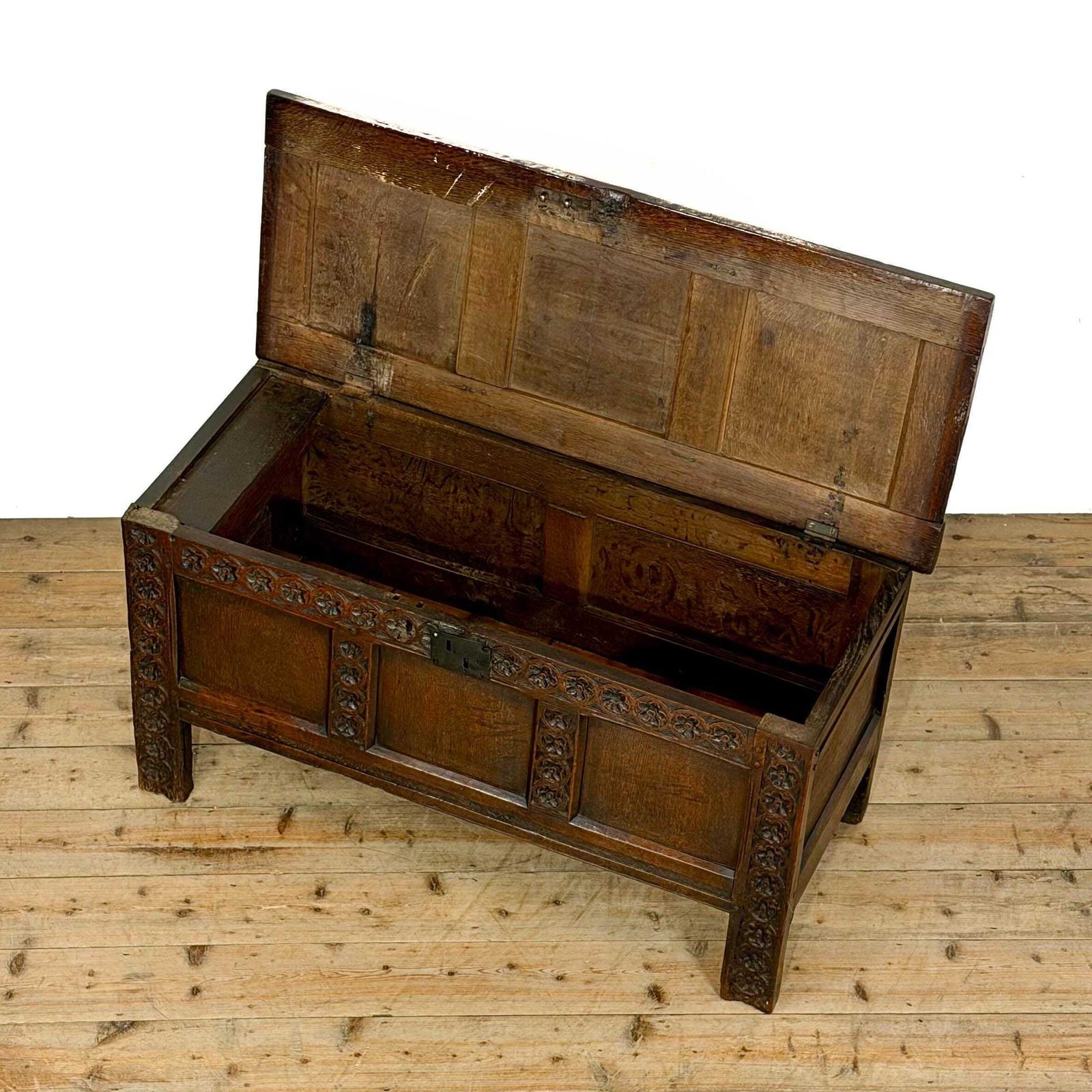 Antique 18th Century Carved Oak Coffer | Antique Coffer | Antique Furniture | Antiques | Antique Storage photo 695.0