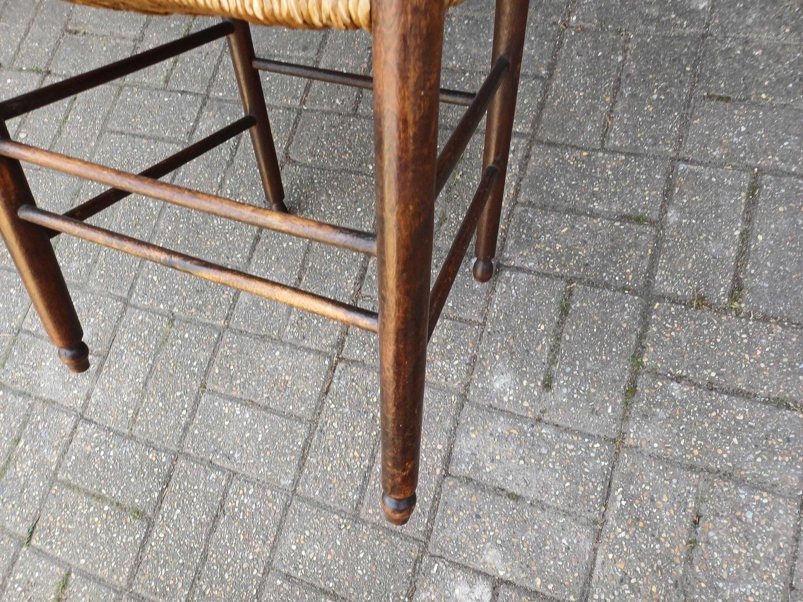 photo vintage Pair Antique Victorian Rush Seat Ladder Back Chairs Beech Mahogany Country Kitchen Dining Chairs Woven Seat Rustic