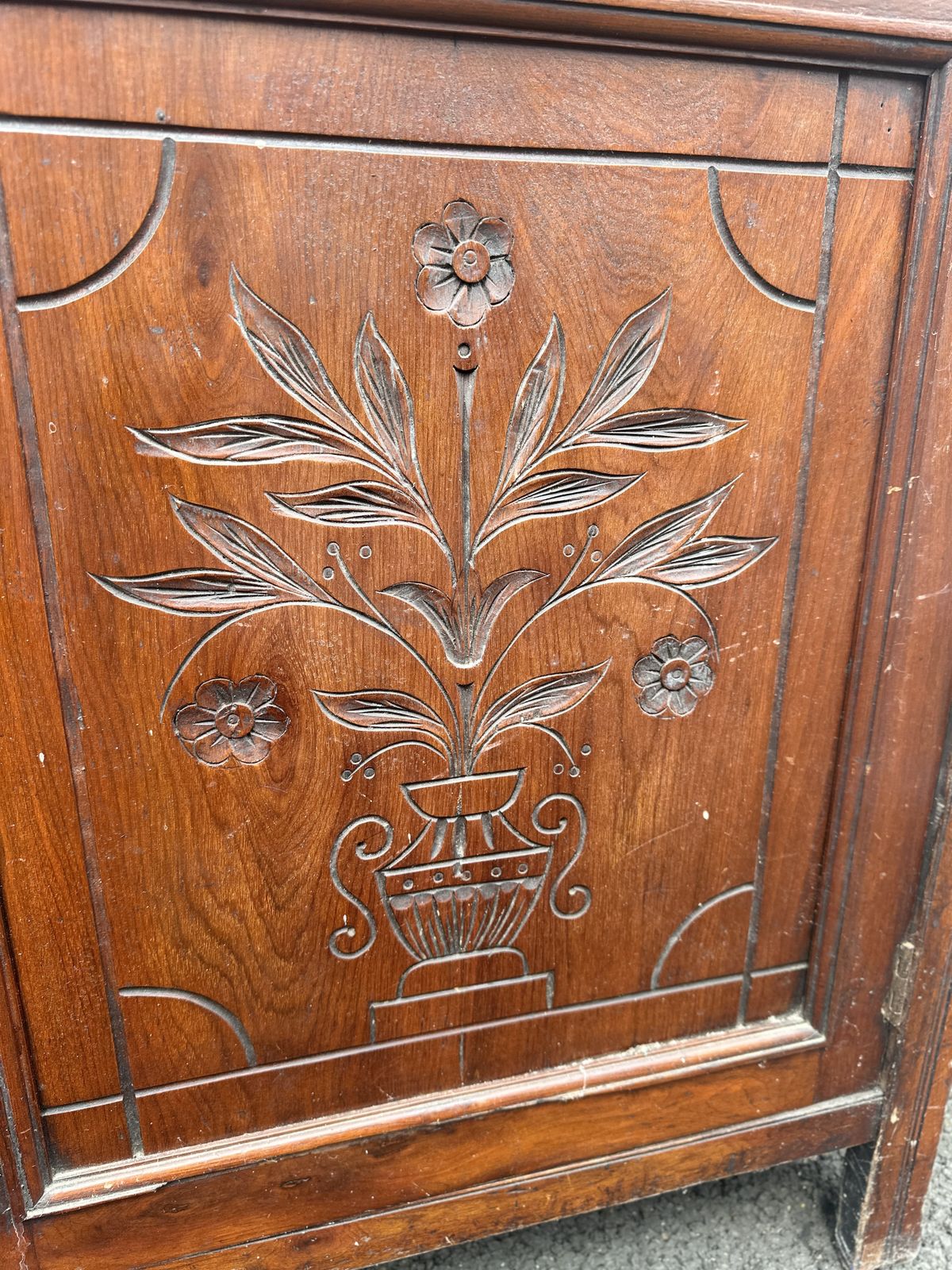 Beautiful Edwardian Carved Mahogany Mirrorback Chiffionier Sideboard photo vinterior