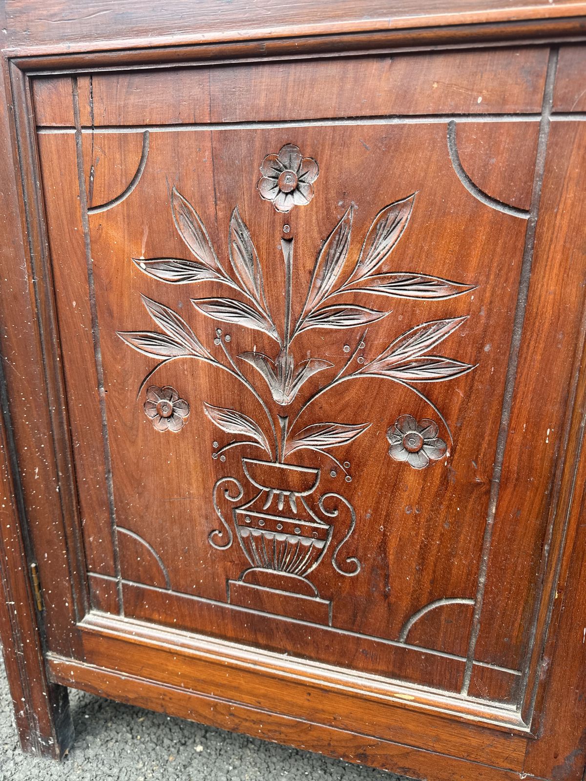 Beautiful Edwardian Carved Mahogany Mirrorback Chiffionier Sideboard photo buy