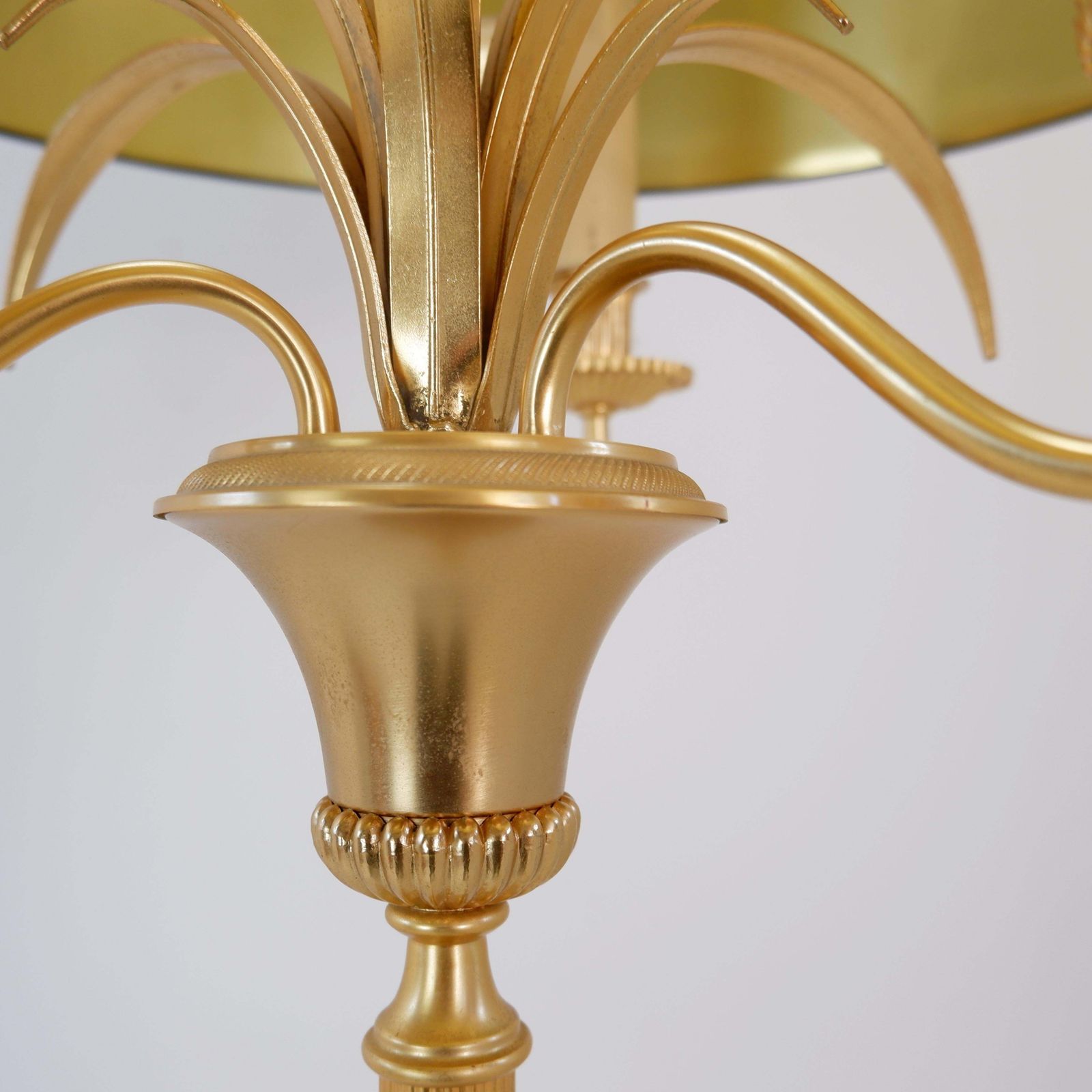 photo vintage Pineapple Brass Floor Lamp In The Style Of Maison Charles, Circa 1970