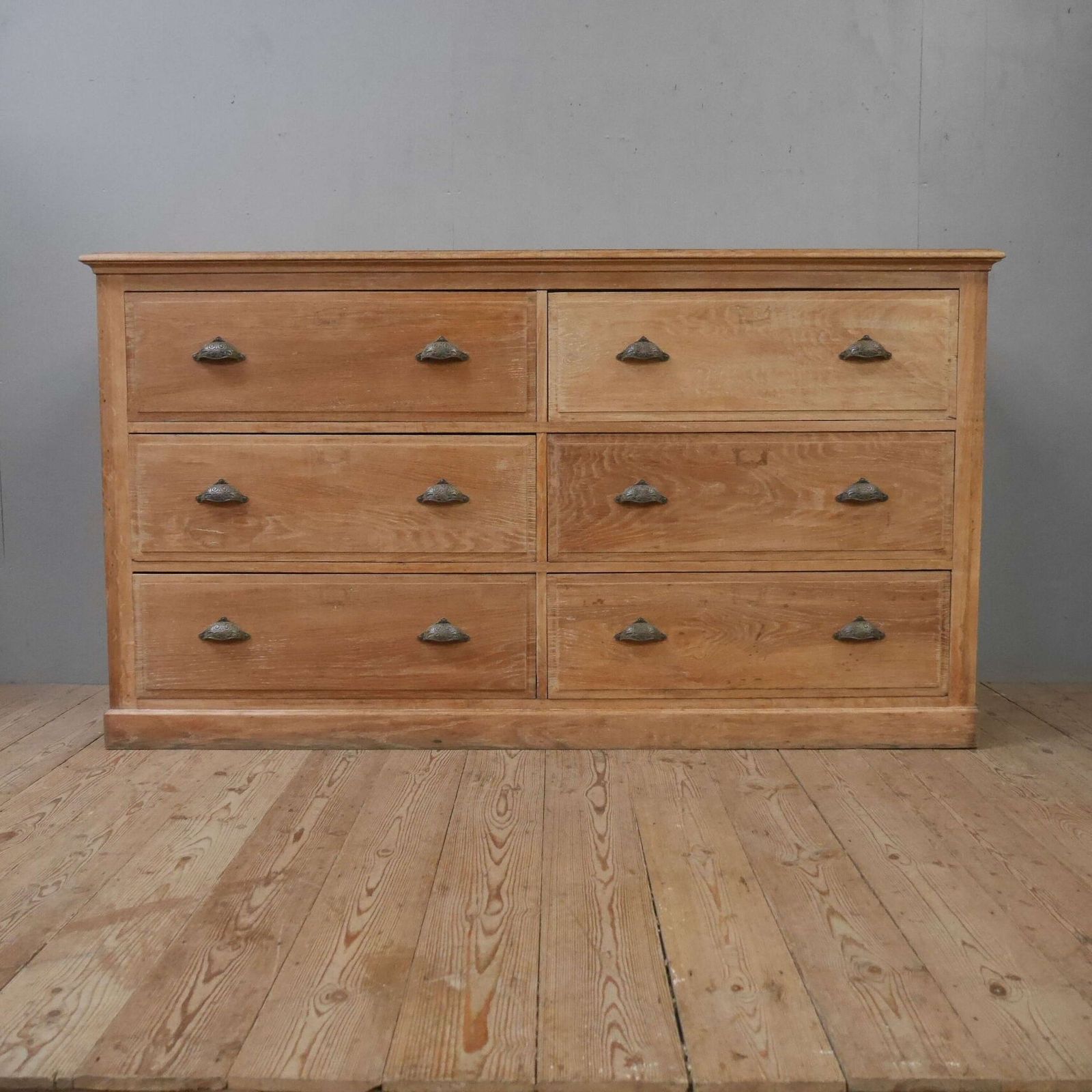 Bank Of French Oak Drapers Drawers photo 2450.0