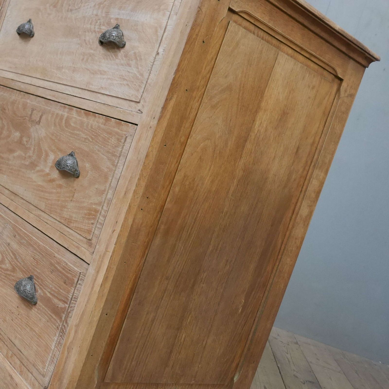 2450.0 Bank Of French Oak Drapers Drawers photo