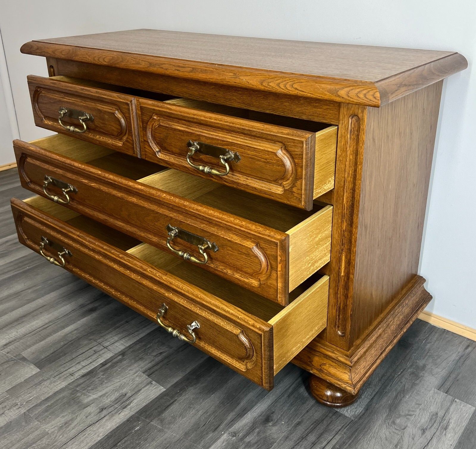 299.0 Chest Of Drawers Vintage French Style Sideboard Carved Cabinet Lot 2921 photo