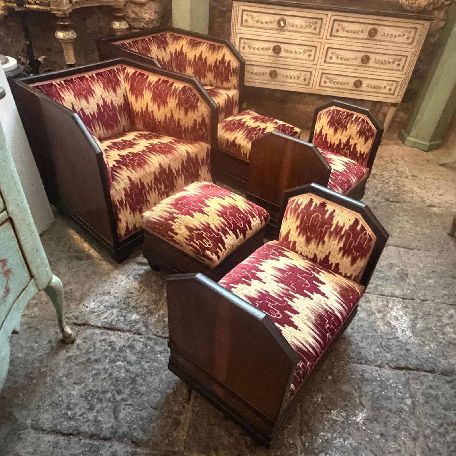 photo furniture An Italian 1930s Wood And Original Fabric 6 Pieces Living Room Set