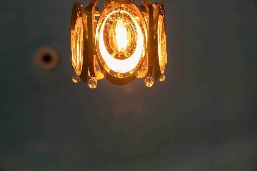 photo vintage Vintage Brass & Crystal Palwa Pendant Lamp, Midcentury Pendant