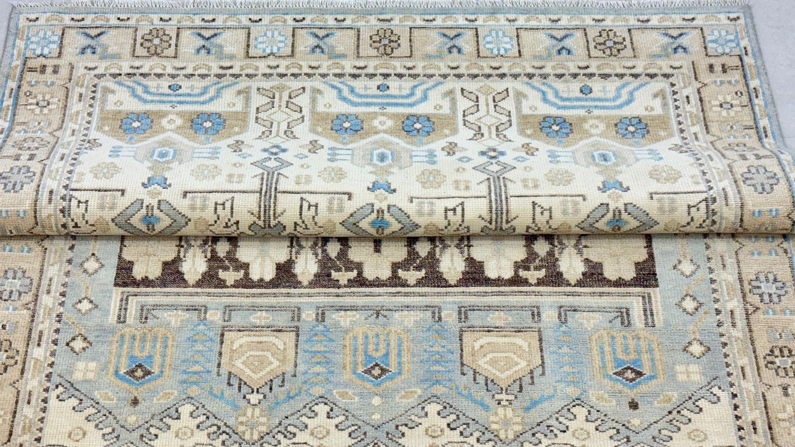 Tapis Oushak floral noué à la main en laine, 245 x 305 cm, bleu et ivoire photo 2112.0