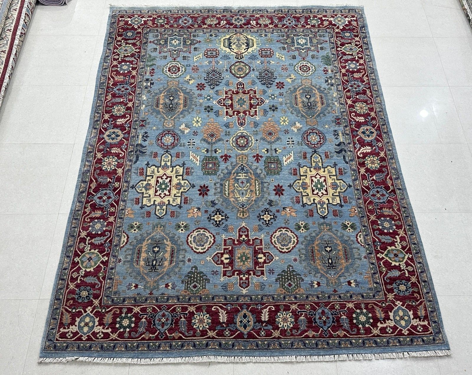 Tapis noué à la main 245 x 305 cm, motif floral moderne bleu, pour salon photo for sale