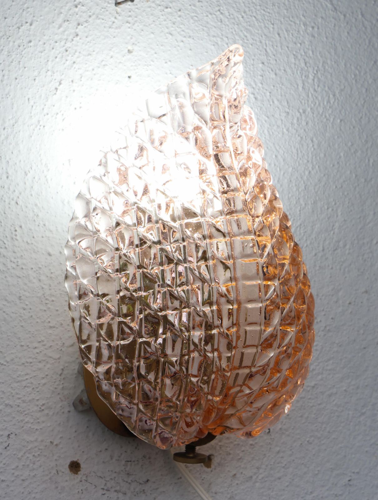 Rare Wall Light Pink Jewel Murano Glass Leave By Barovier E Toso, 1950s photo Lighting