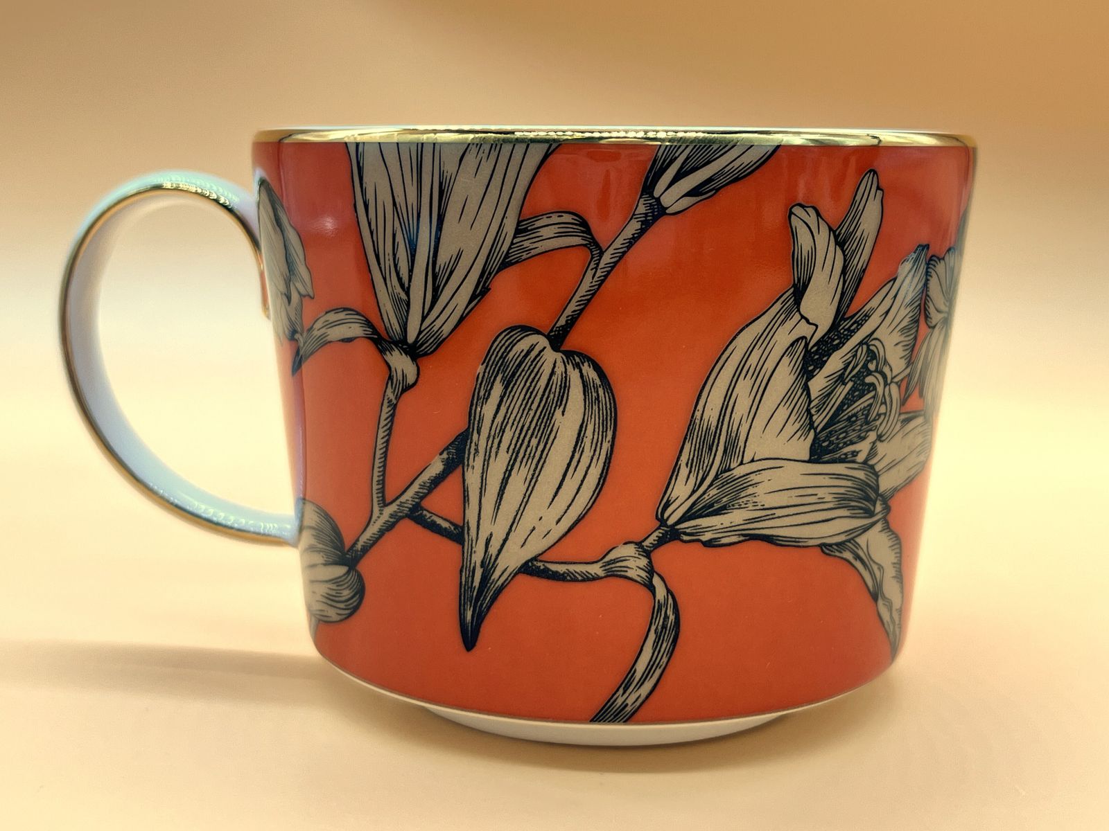 photo furniture Wedgwood Pottery Vibrance Orange Tea Cup, Saucer & Side Plate Trio Boxed.