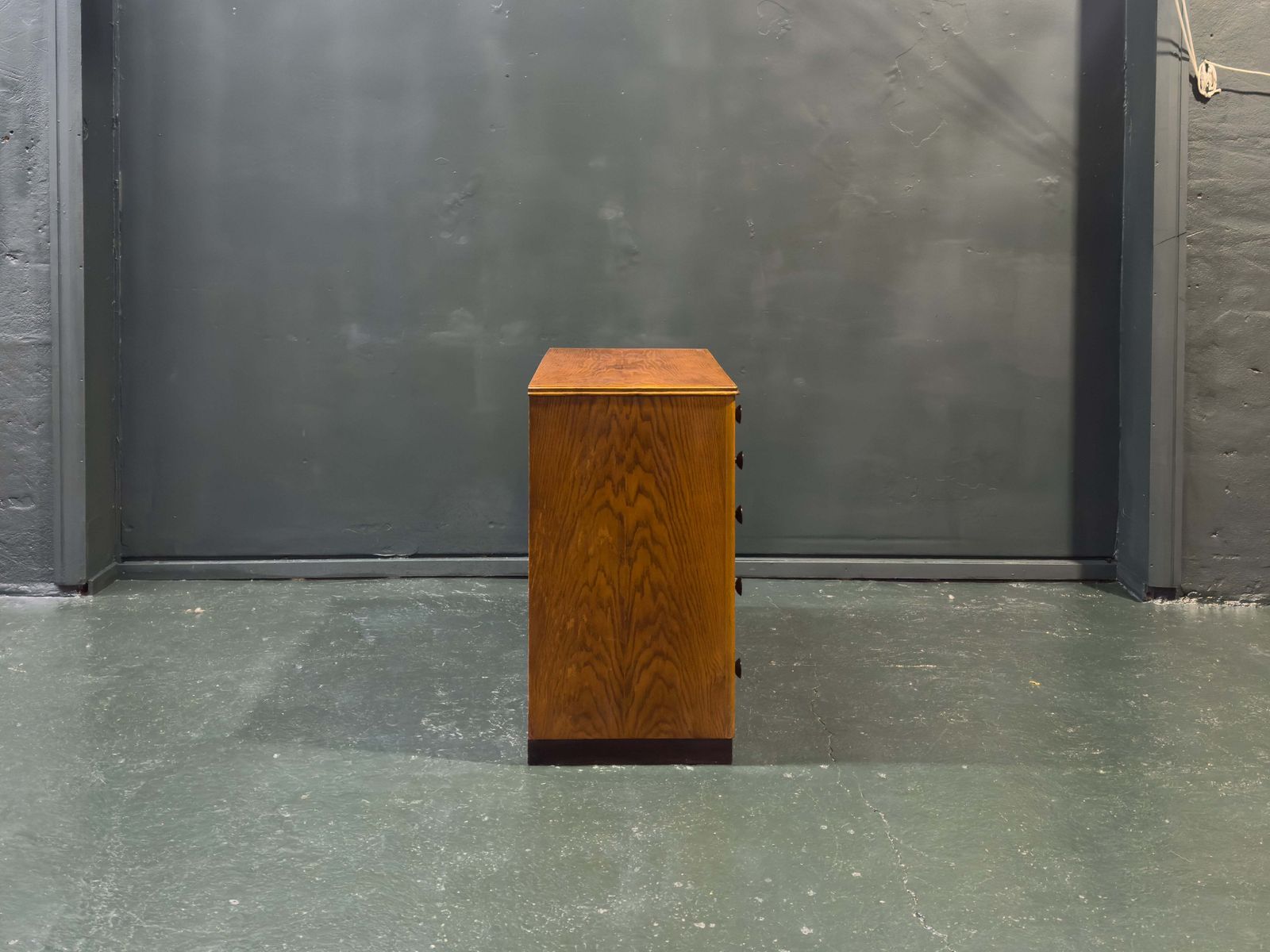 Chest Of Drawers With Wooden Handle photo for sale