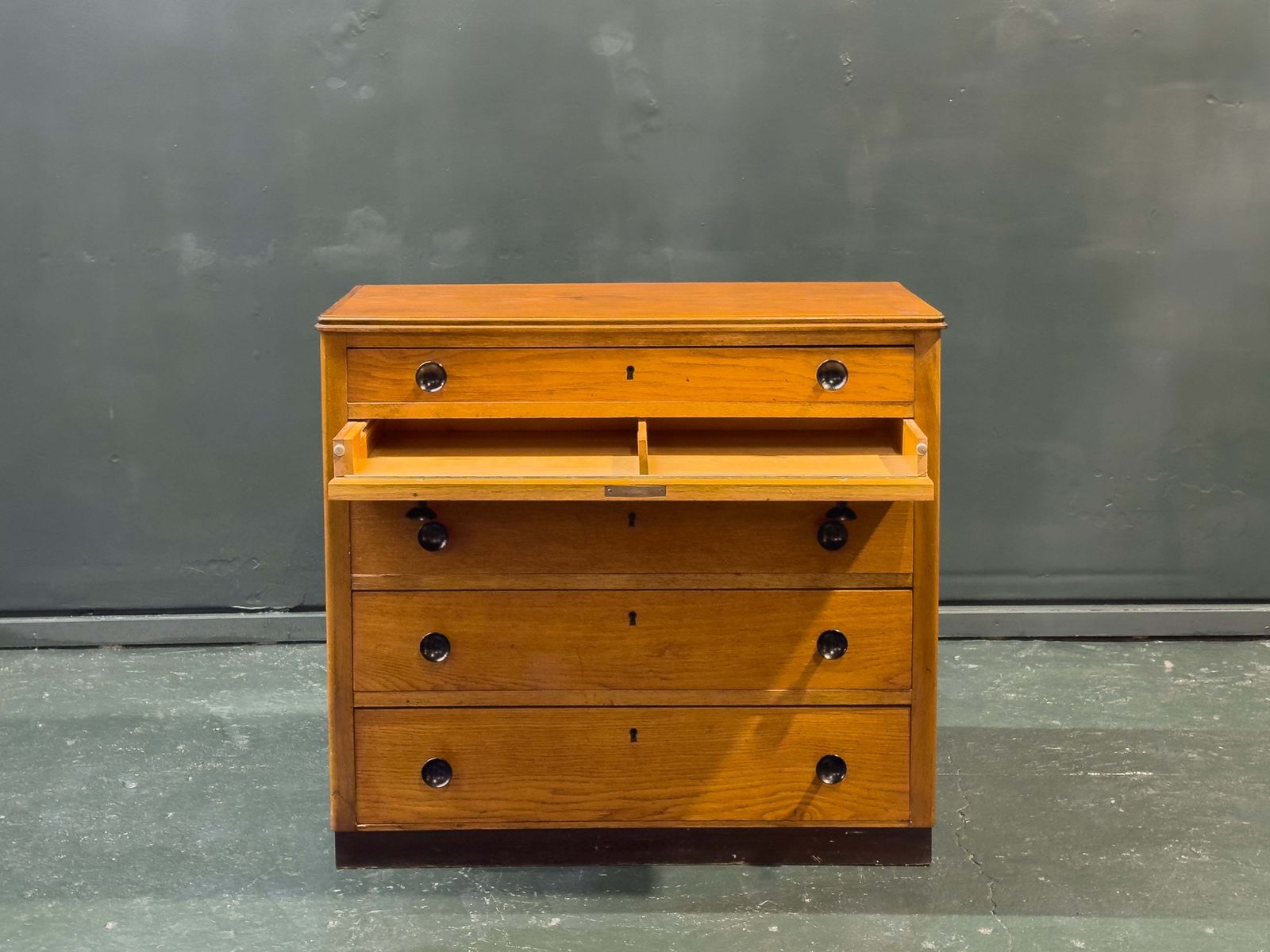 Chest Of Drawers With Wooden Handle photo vintage