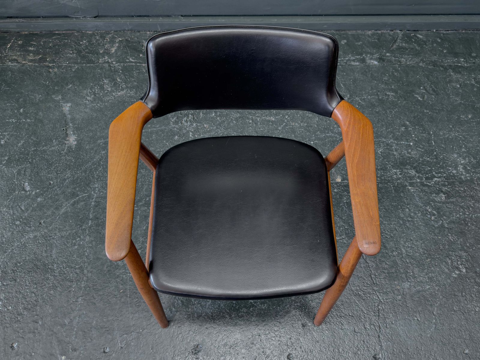 photo for sale Teak Gm11 Armchair By Svend Aage Eriksen Of Glostrup