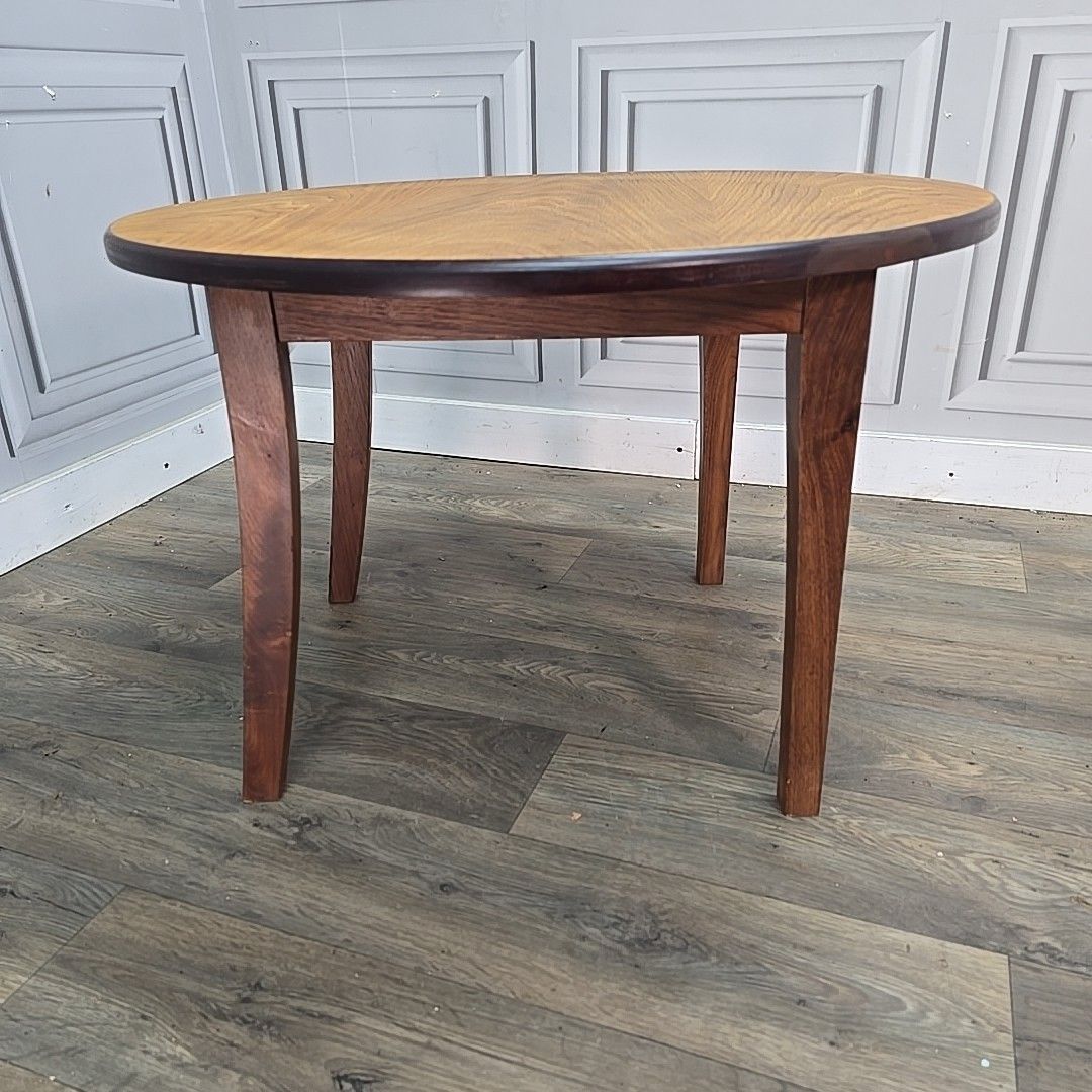 photo vinterior Unusual Upcycled Round Coffee Table – Oak Top "Nik Munro" John Lewis Chair Base