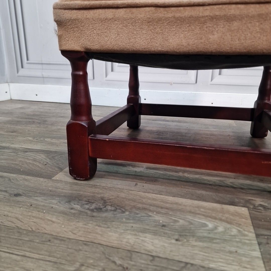 photo furniture Vintage Foot Stool Retro Turned Wooden Brown Square Rest Pouffe Velvet Fabric