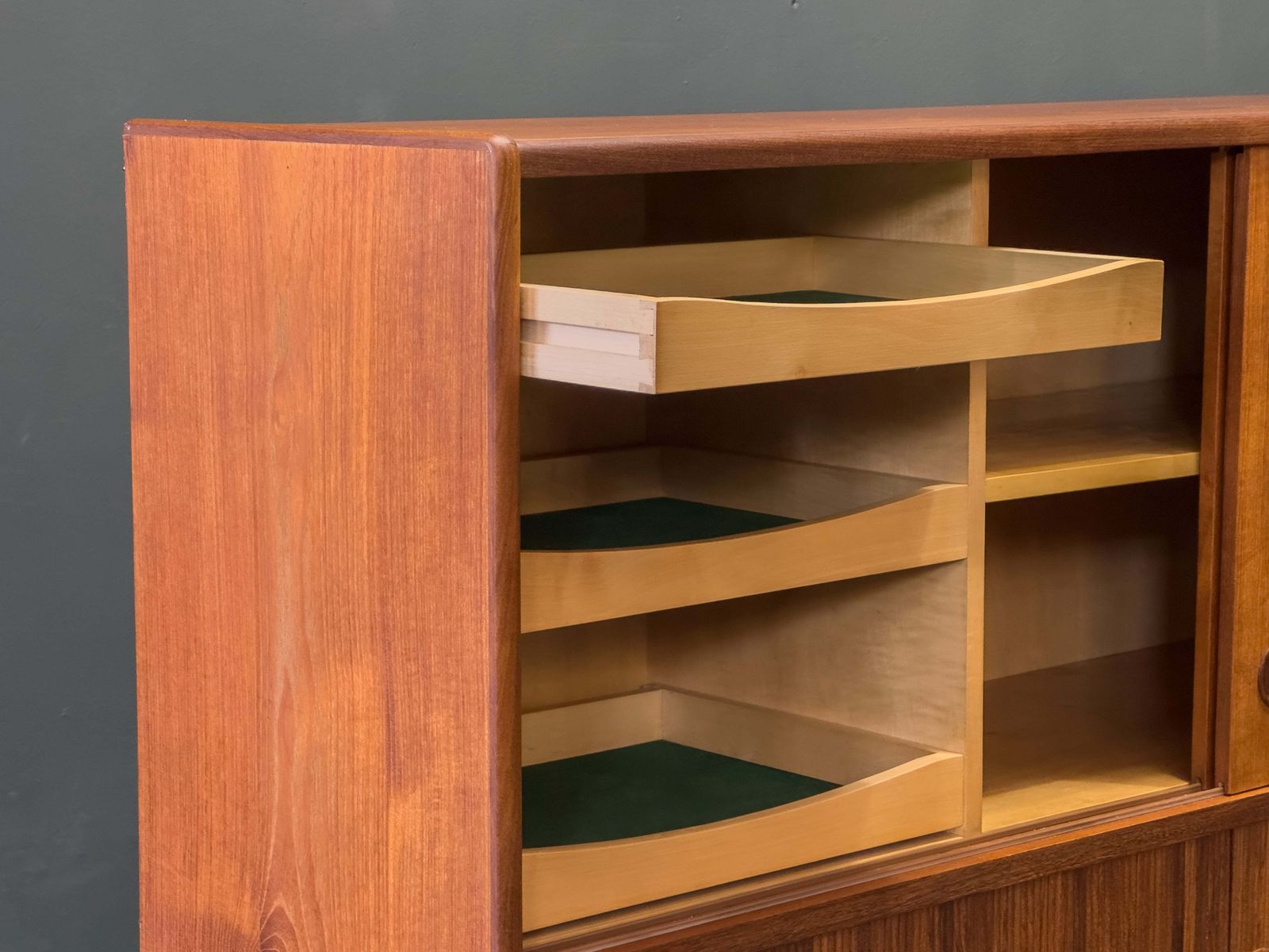 photo vinterior Johannes Andersen Teak High Sideboard For Oy Wilh. Schauman