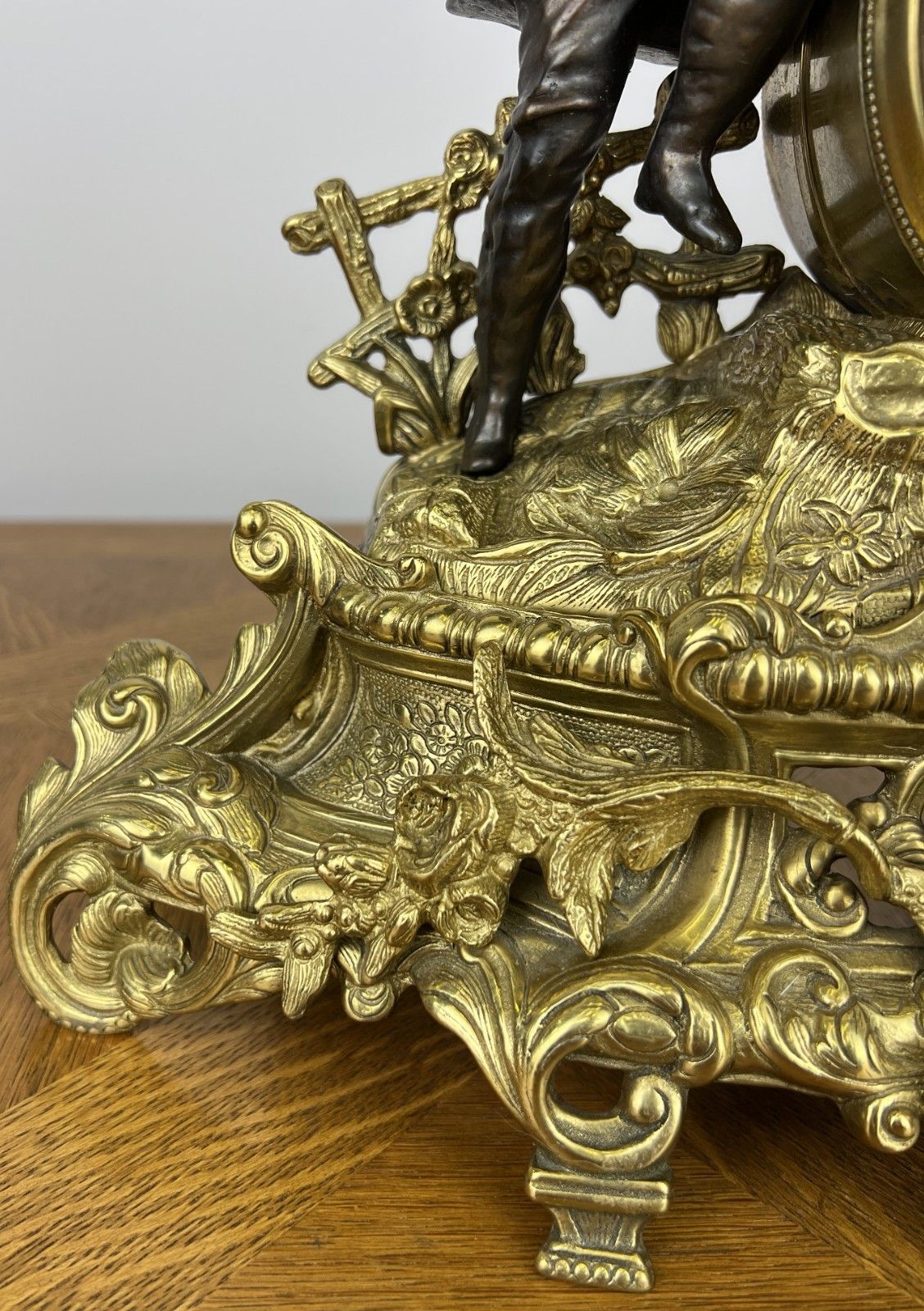 Clock Vintage Style Brass Figurine Mantel Clock Ornate Decorative Lot 6033 photo vinterior