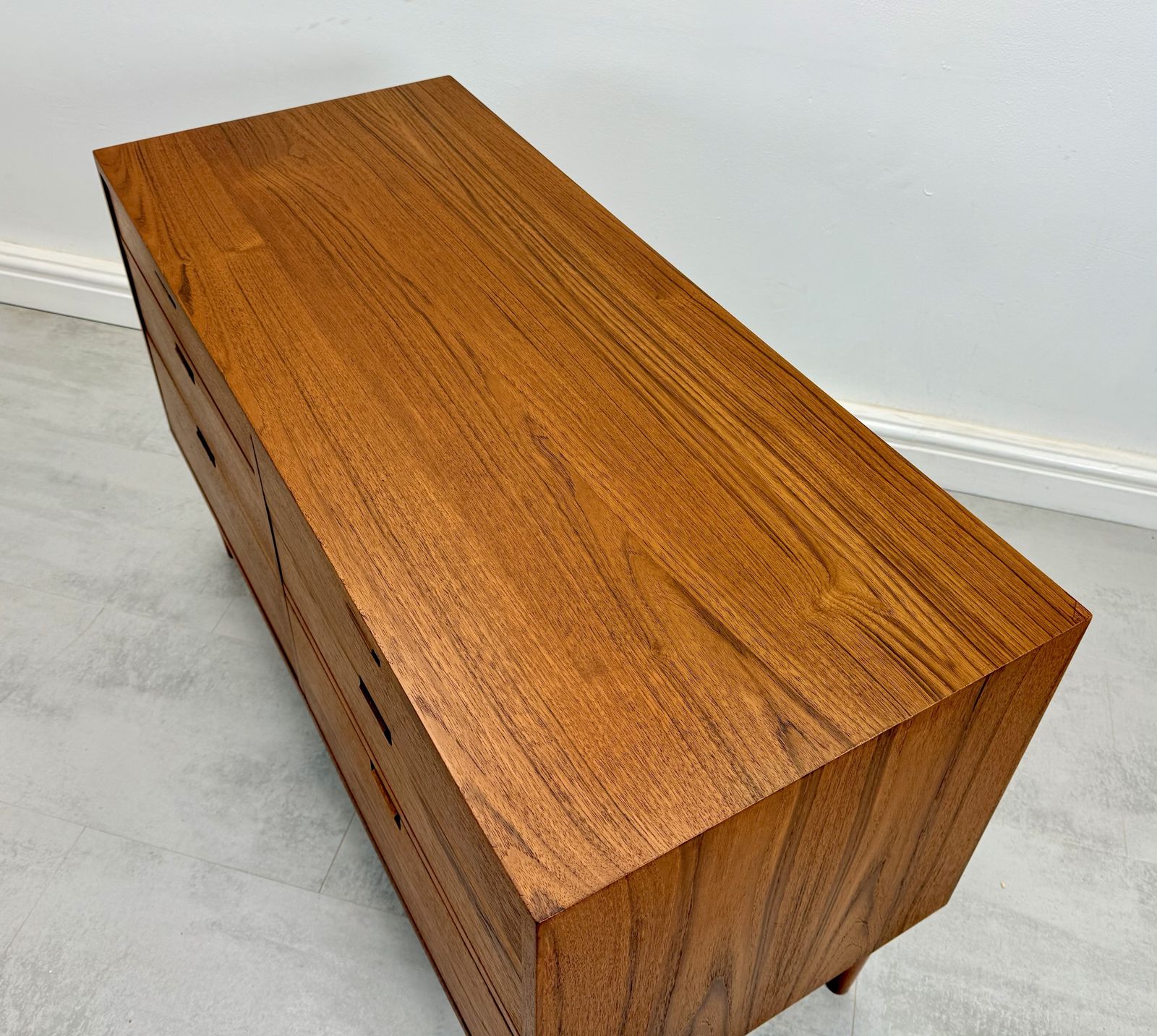 photo furniture Danish Teak Chest Of Drawers