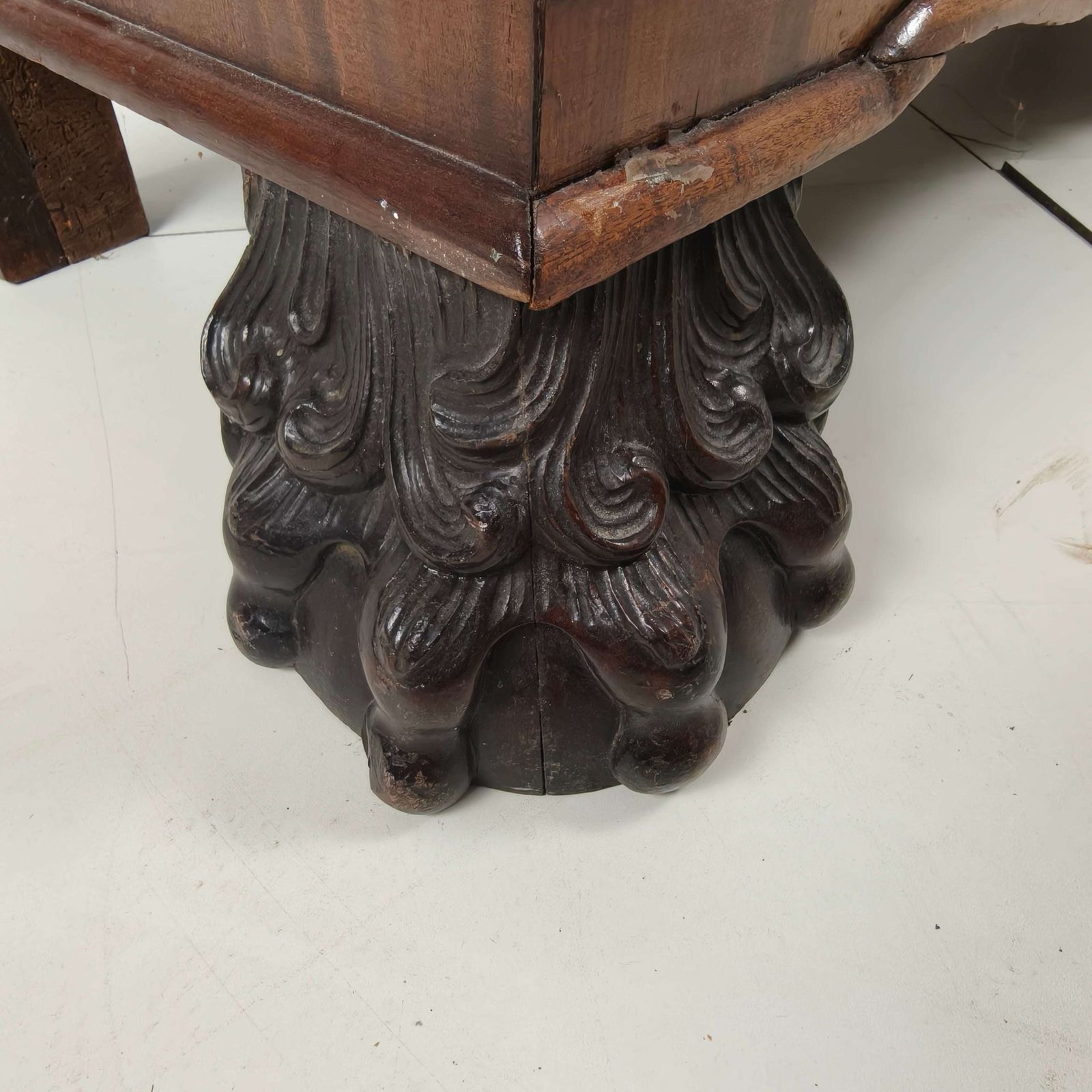 photo furniture 18th Century Dutch Bookcase / Display Cabinet, Circa 1760–1780