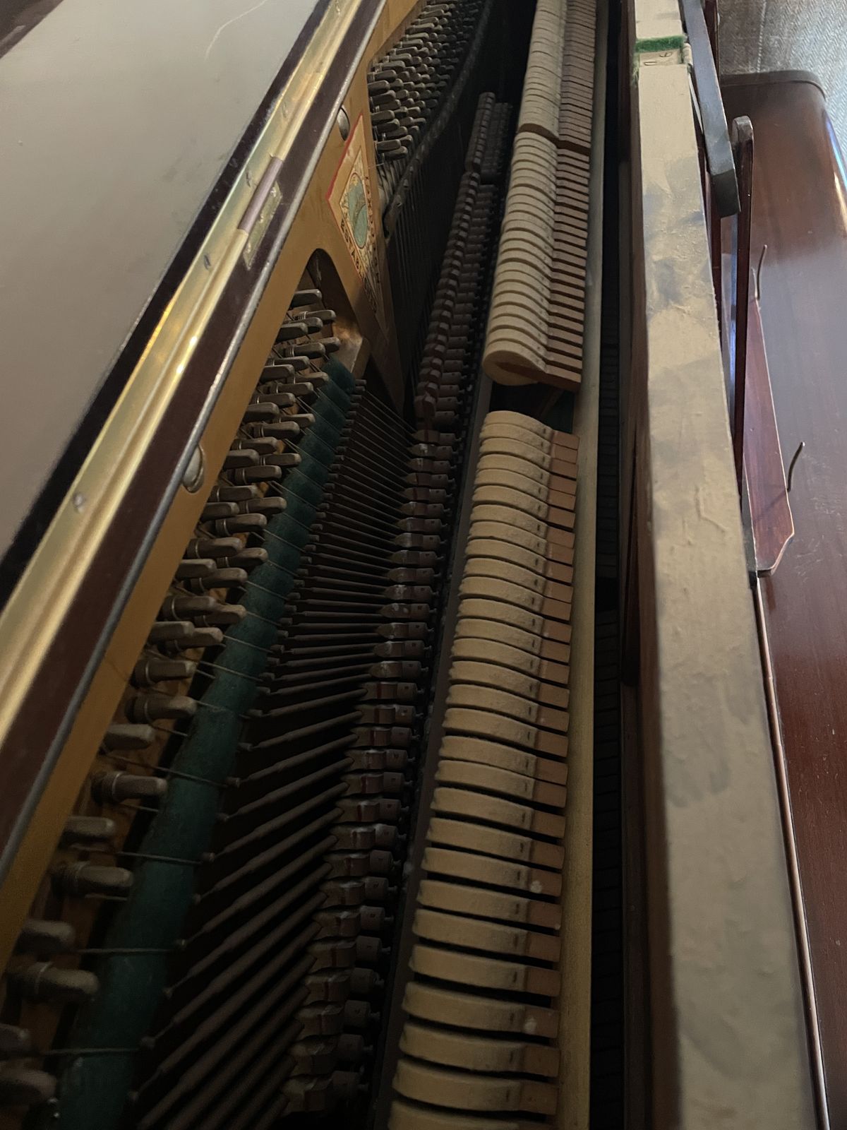 T.G. Payne Edwardian Mahogany Upright Piano – London, C.1905 (Working) photo vinterior