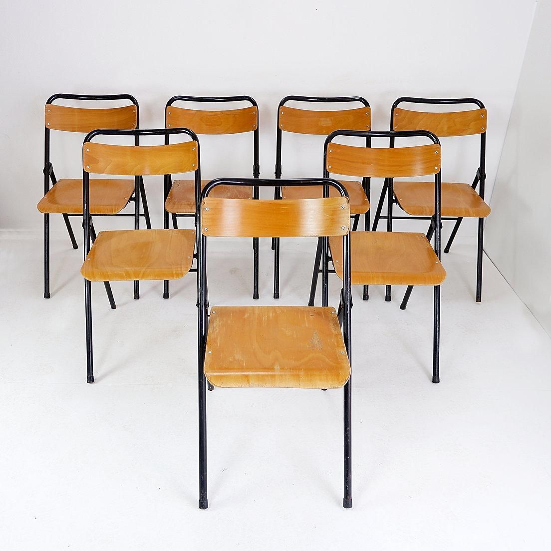 562.0 Vintage Set Of 7 Folding Chair In Metal And Wood   1960s photo