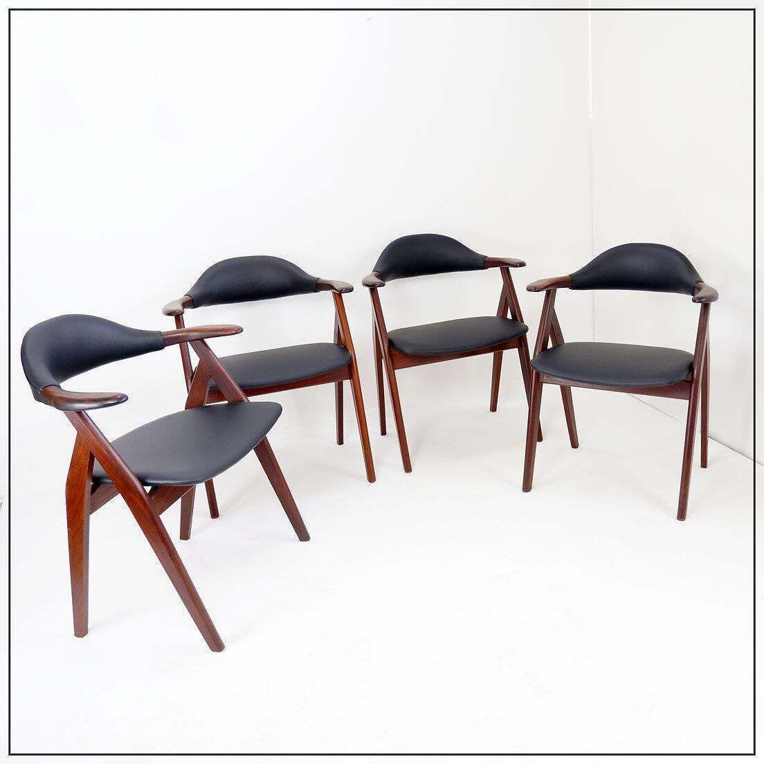 photo vinterior "Cow Horn" Chairs By Tijsseling Meubelfabriek, Netherlands 1960   Set Of 4
