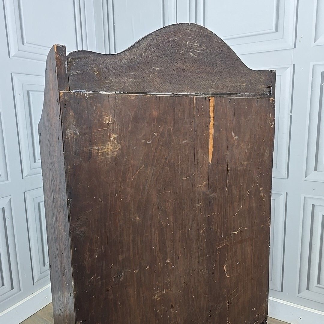 photo vintage Antique Bookcase Shelf / Shelves Vintage Solid Oak Wooden Dome Top Freestanding