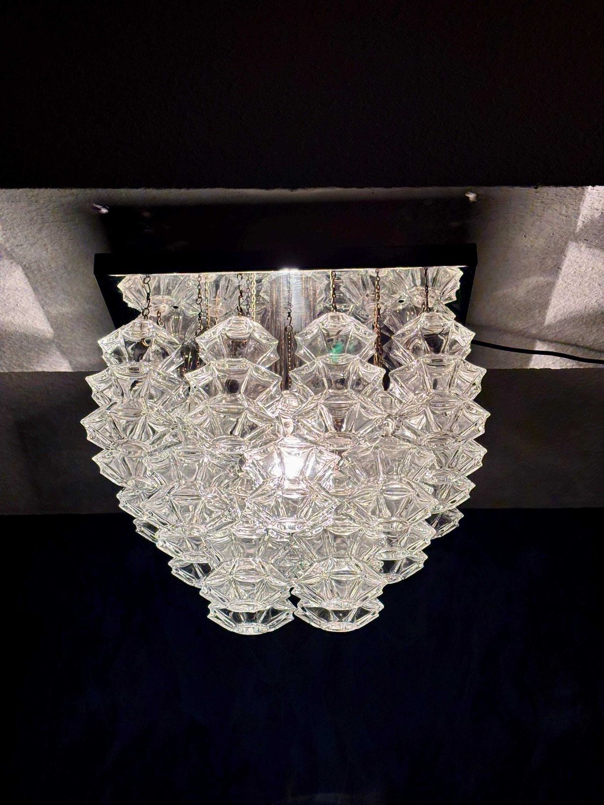 Jt Kalmar 'Pagoda' plafondlamp photo furniture