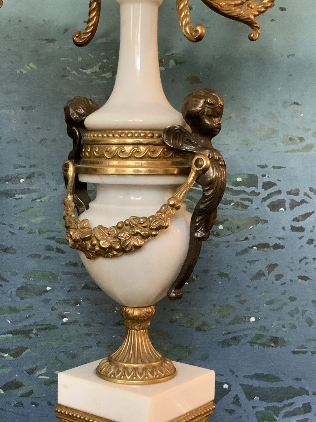 photo vinterior Huge Italian Bronze & Marble 3 Piece Garniture Clock Set Inc Candelabra 8 Day