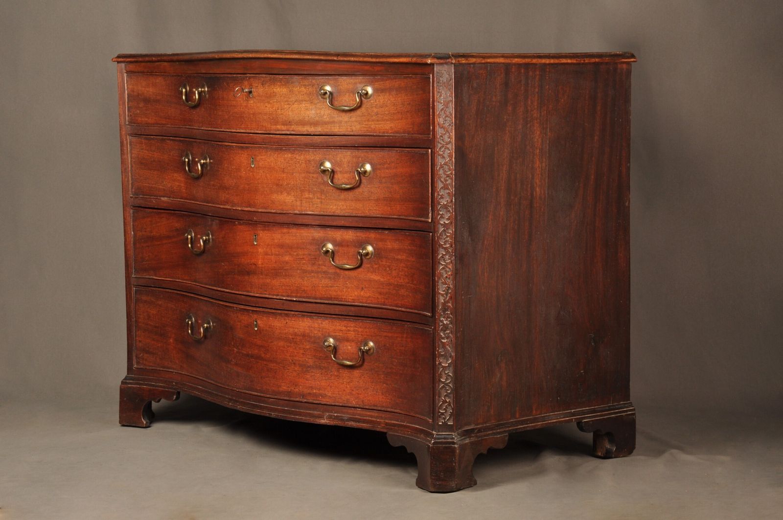 A Fine 18th Century Serpentine Chest Of Drawers photo for sale