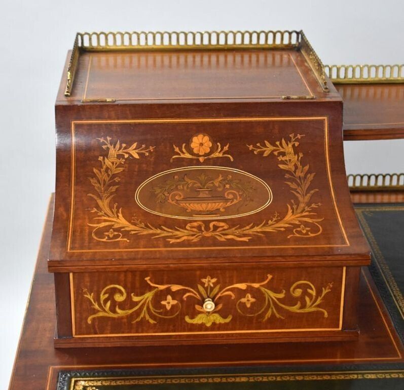photo vinterior Victorian Sheraton Revival Marquetry Inlaid Carlton House Desk