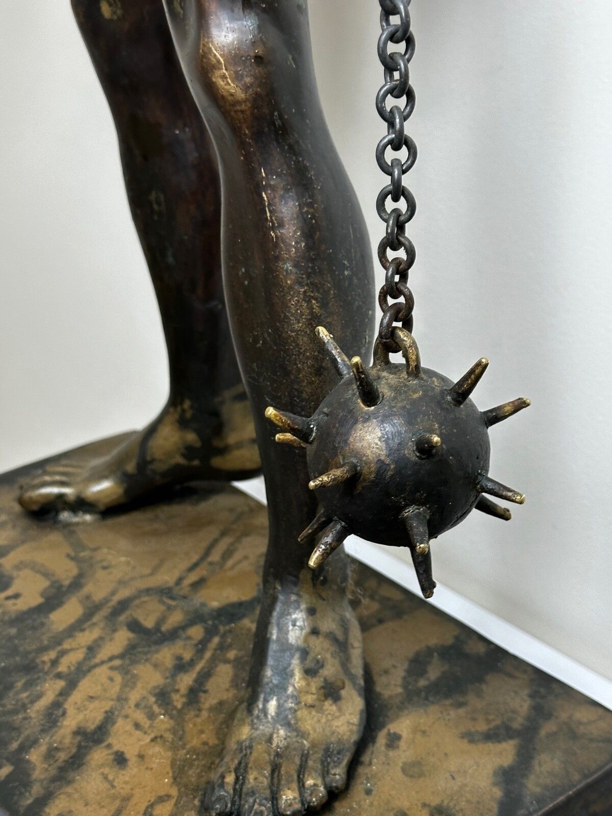 3950.0 Antiek Frans bronzen gladiator sculptuur naar Emile Louis Picault photo