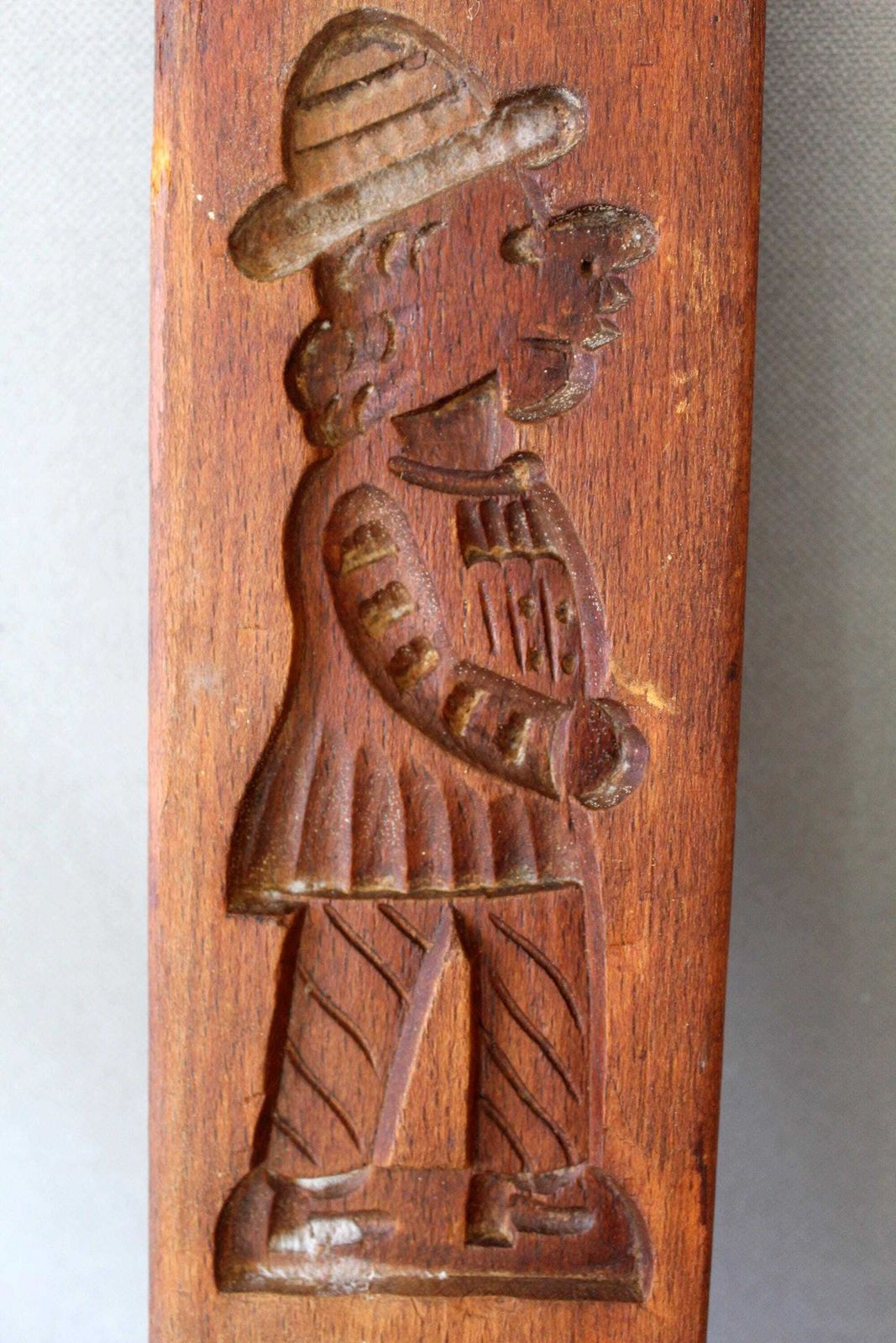 Tall Antique Hand Carved Gingerbread Springerle Mold, Speculoos Cookie Mold, Couple, Man And Lady, Traditional Clothing, Kitchenalia 47 Cm photo Home Decor
