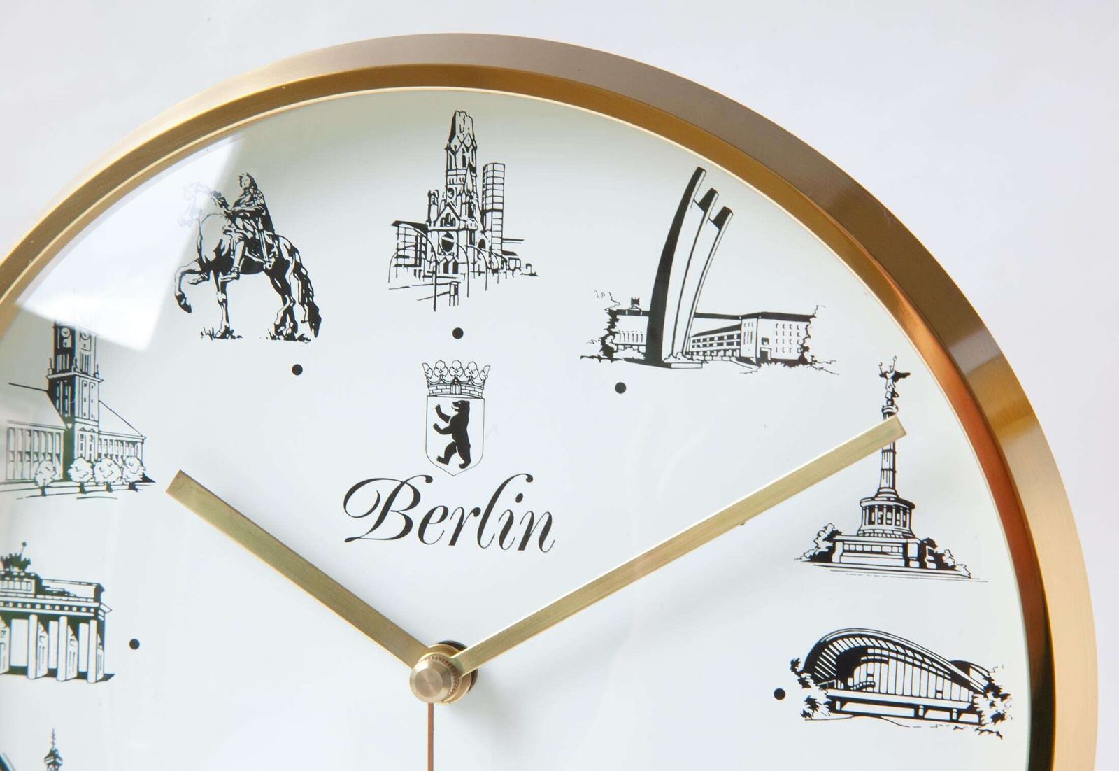 Kienzle Exclusiv Berlin Bureauklok – Modernism Mid-Century Tafelklok Atomair Messing Duitsland Schoorsteenklok Architectuur photo vinterior