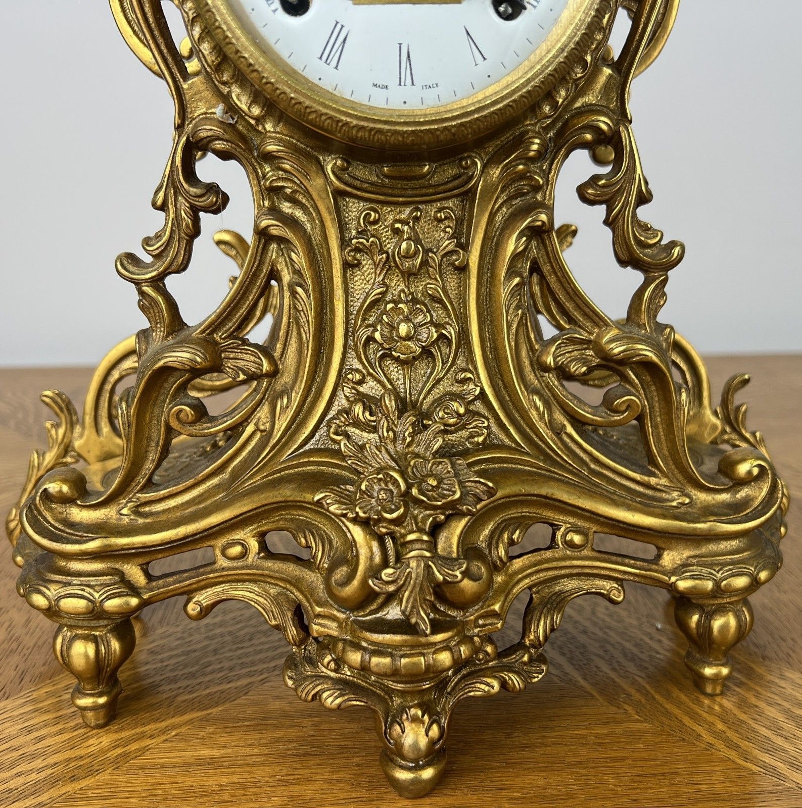 Clock Vintage Style Brass Ornate Mantel Clock Decorative Rococo Style Lot 6053 photo 349.0