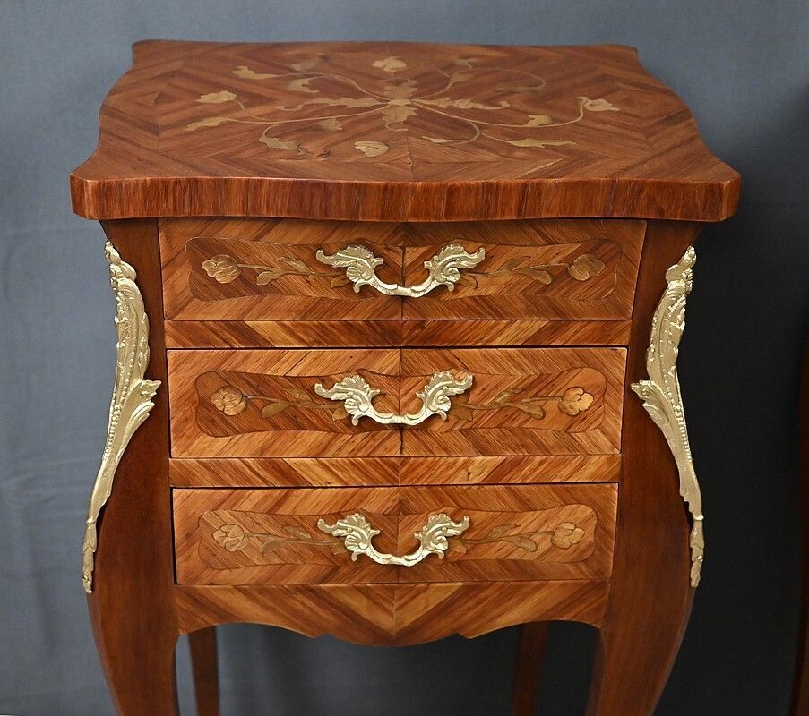 Pair Of Marquetry Bedside Tables, Louis XV Style – Mid 20th Century photo vintage