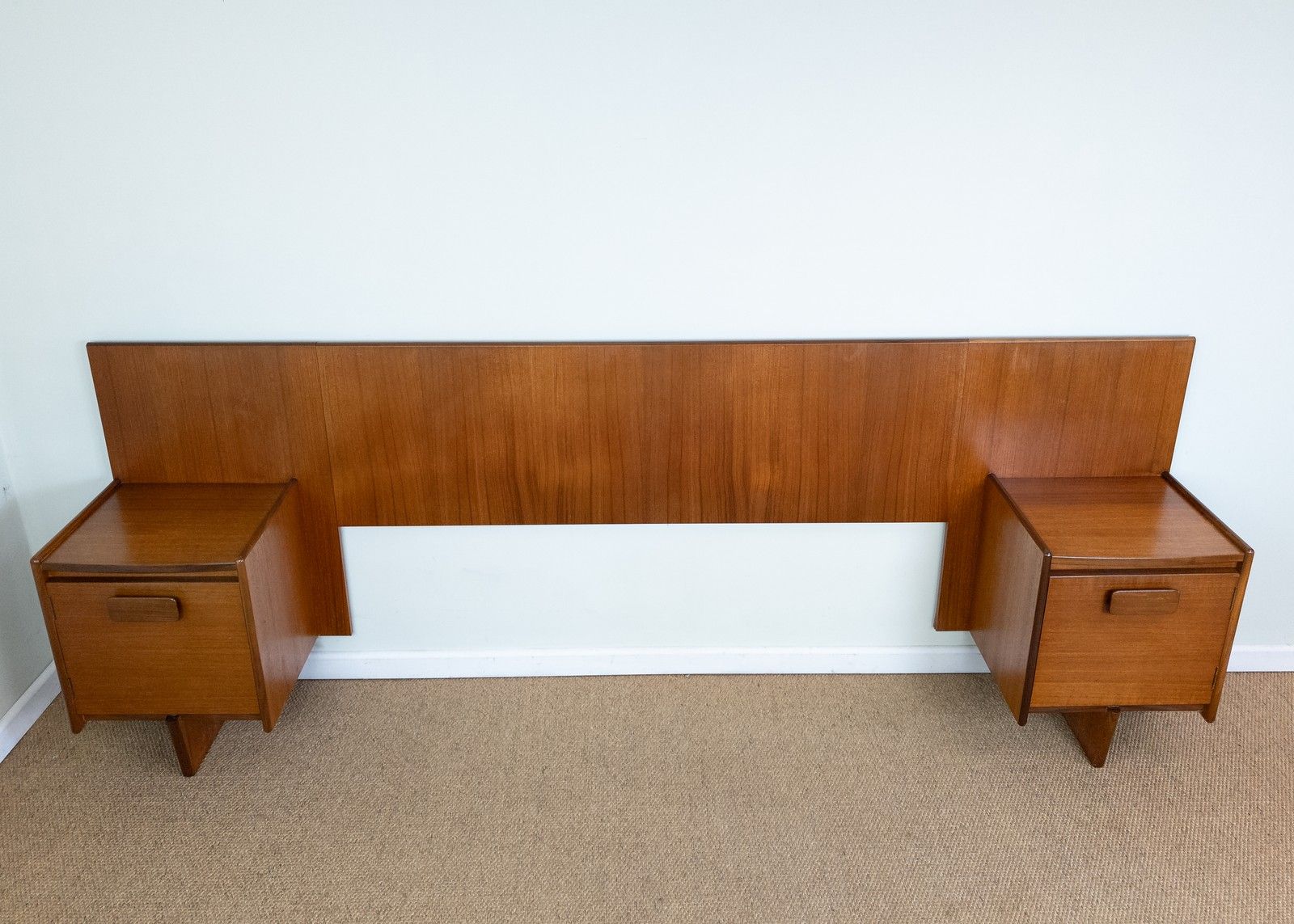 Vintage Mid Century White Newton Teak King Size Headboard With Bedside Cabinets photo furniture