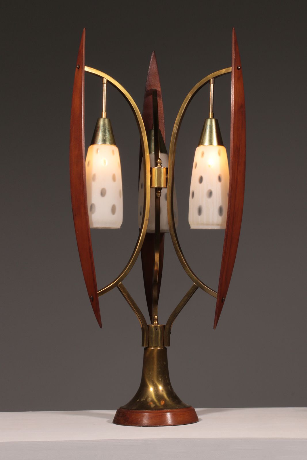 Biomorphic Table Lamps By Masjestic Lamp.Co USA Walnut And Brass 1960 photo furniture
