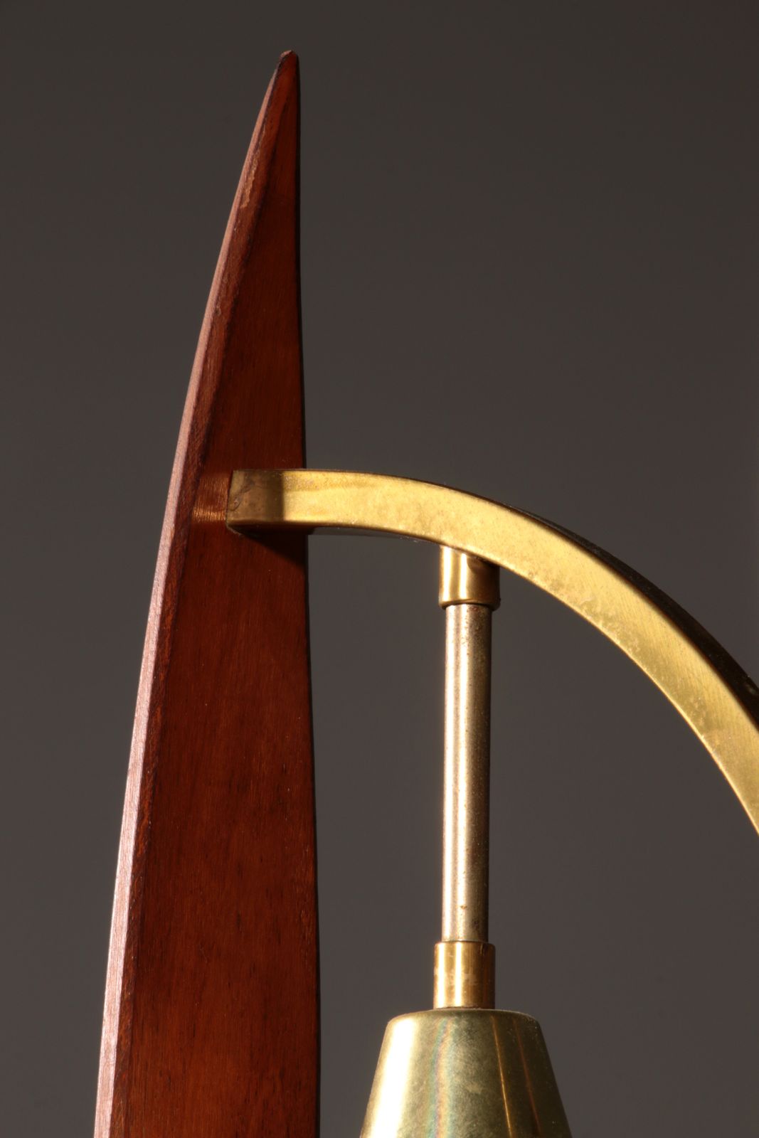 Biomorphic Table Lamps By Masjestic Lamp.Co USA Walnut And Brass 1960 photo vintage