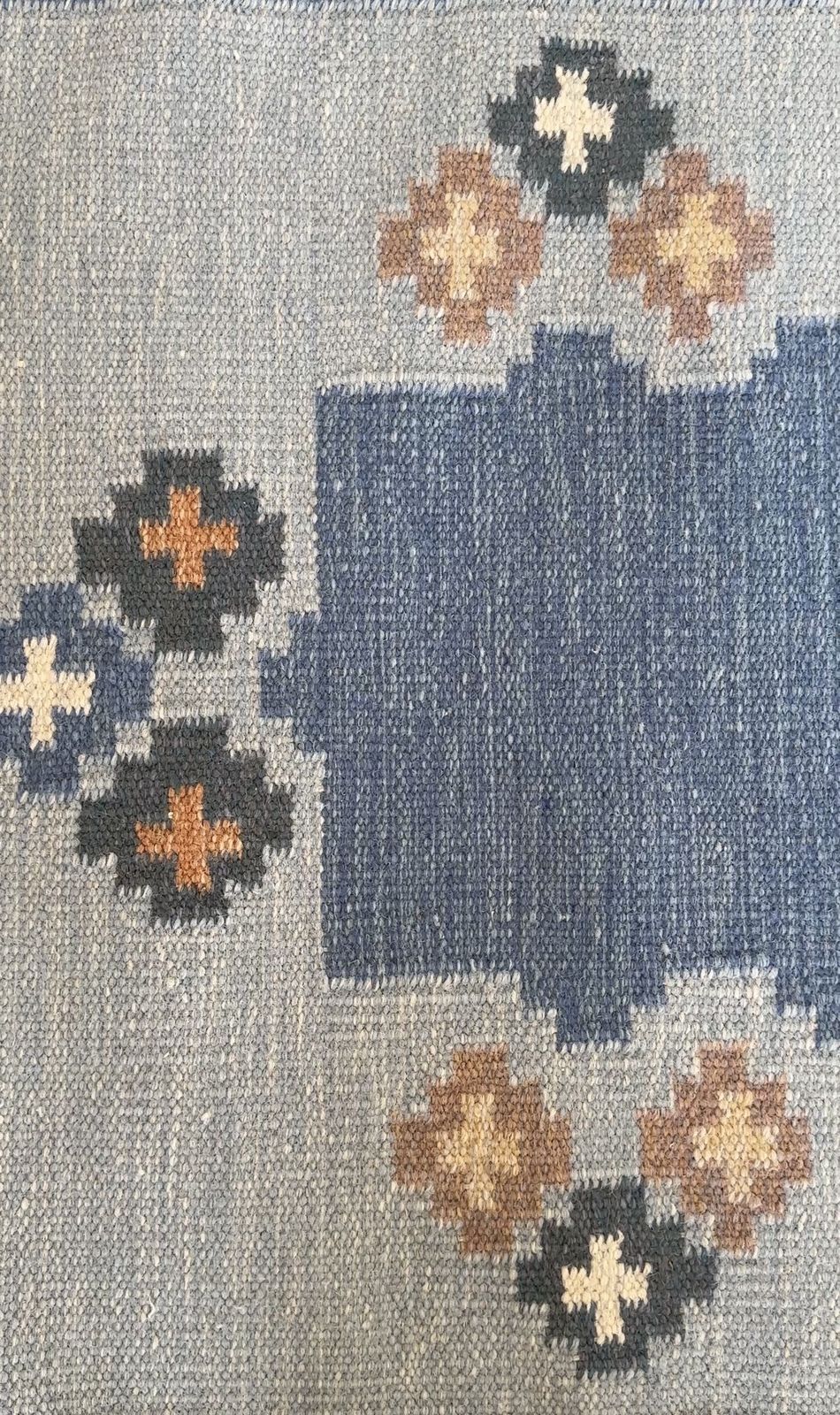 Mid Century Swedish Wool Rug photo vinterior