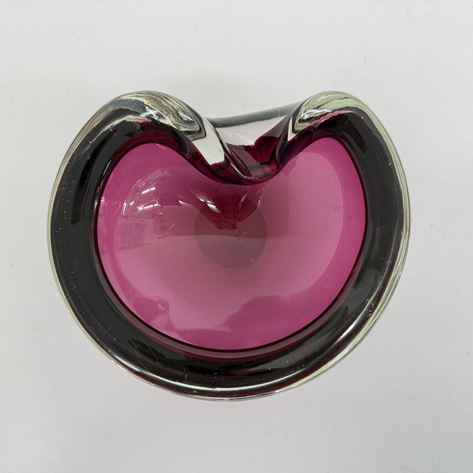 photo vintage Set van 3 Murano sommerso roze glazen schalen, jaren 1970