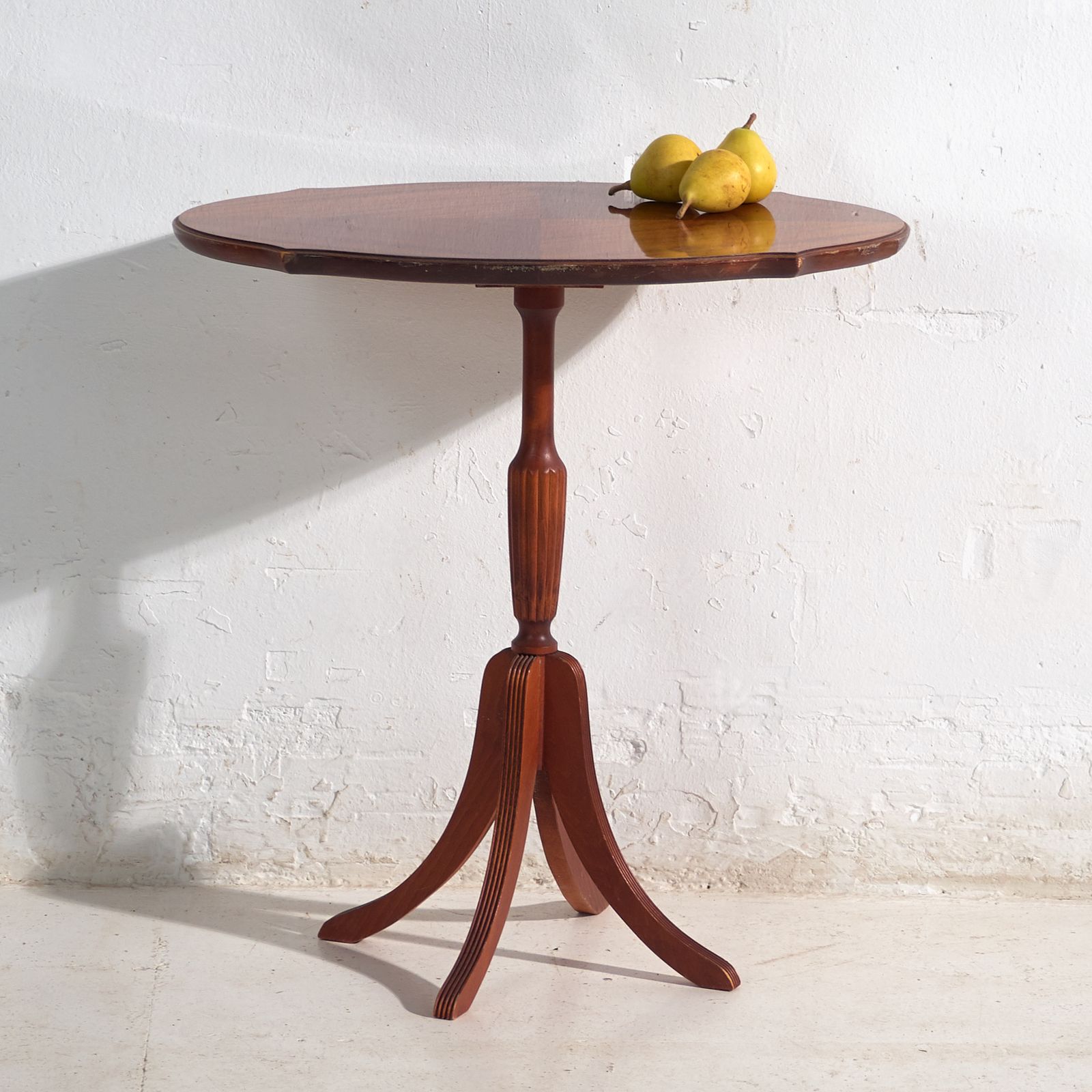 Antique Tripod Side Table In Mahogany Wood – Central Europe, Circa 1930 photo vintage