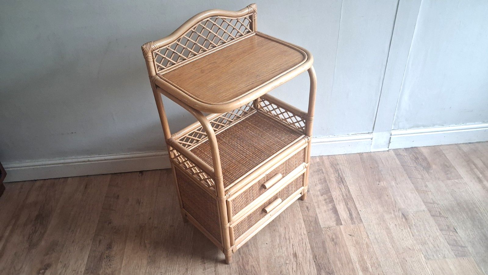 photo vinterior Superb 1970's Bamboo And Rattan  Chest / Cabinet /Nightstand/Drawers  In Vgc