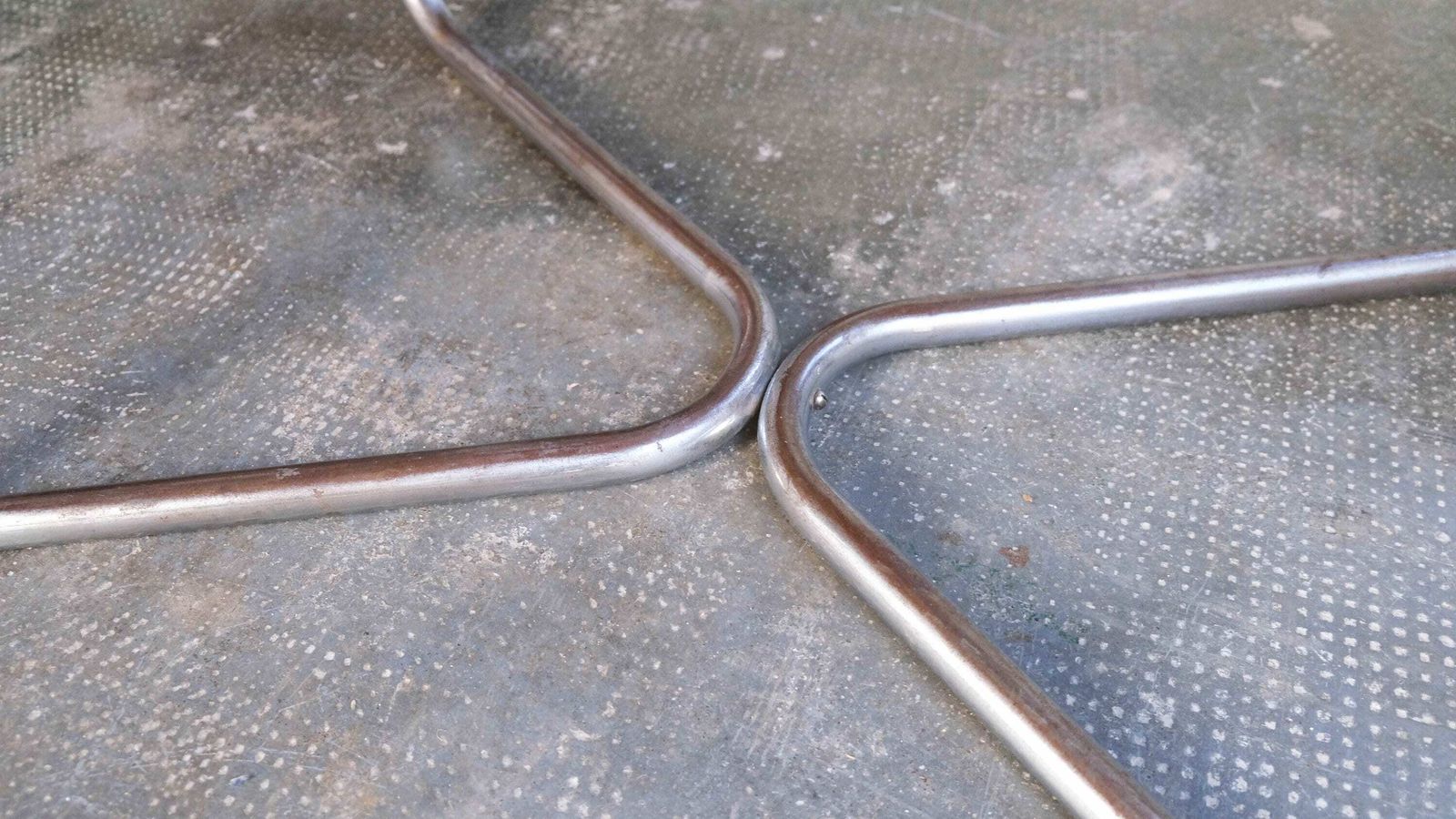 Bauhaus Side Table / Tubular Steel Conference Table With Loop Feet photo vinterior